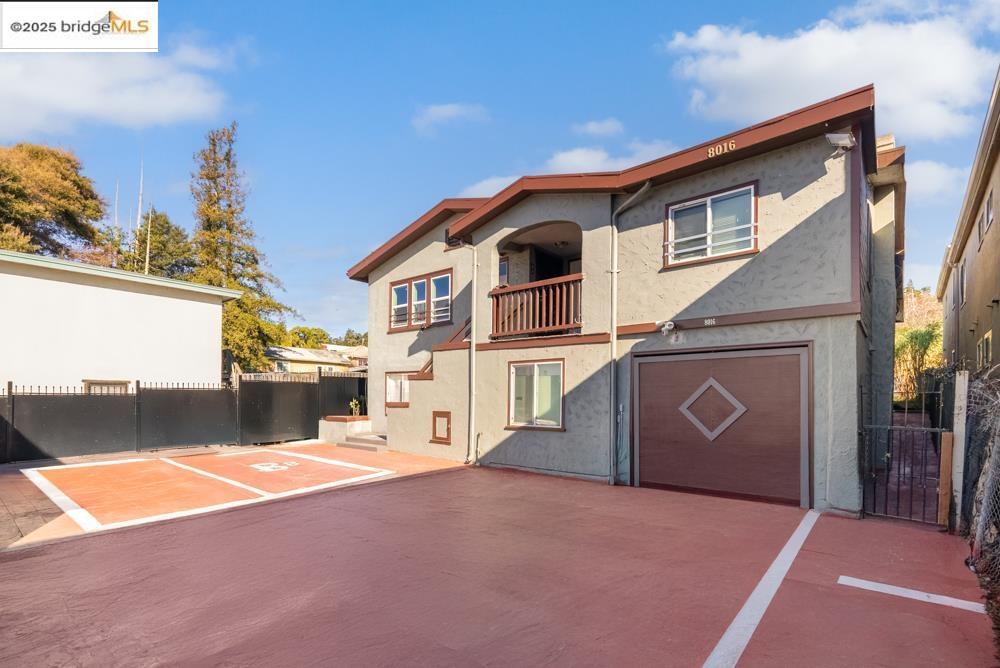 Detail Gallery Image 2 of 25 For 8016 Macarthur Blvd, Oakland,  CA 94605 - – Beds | – Baths