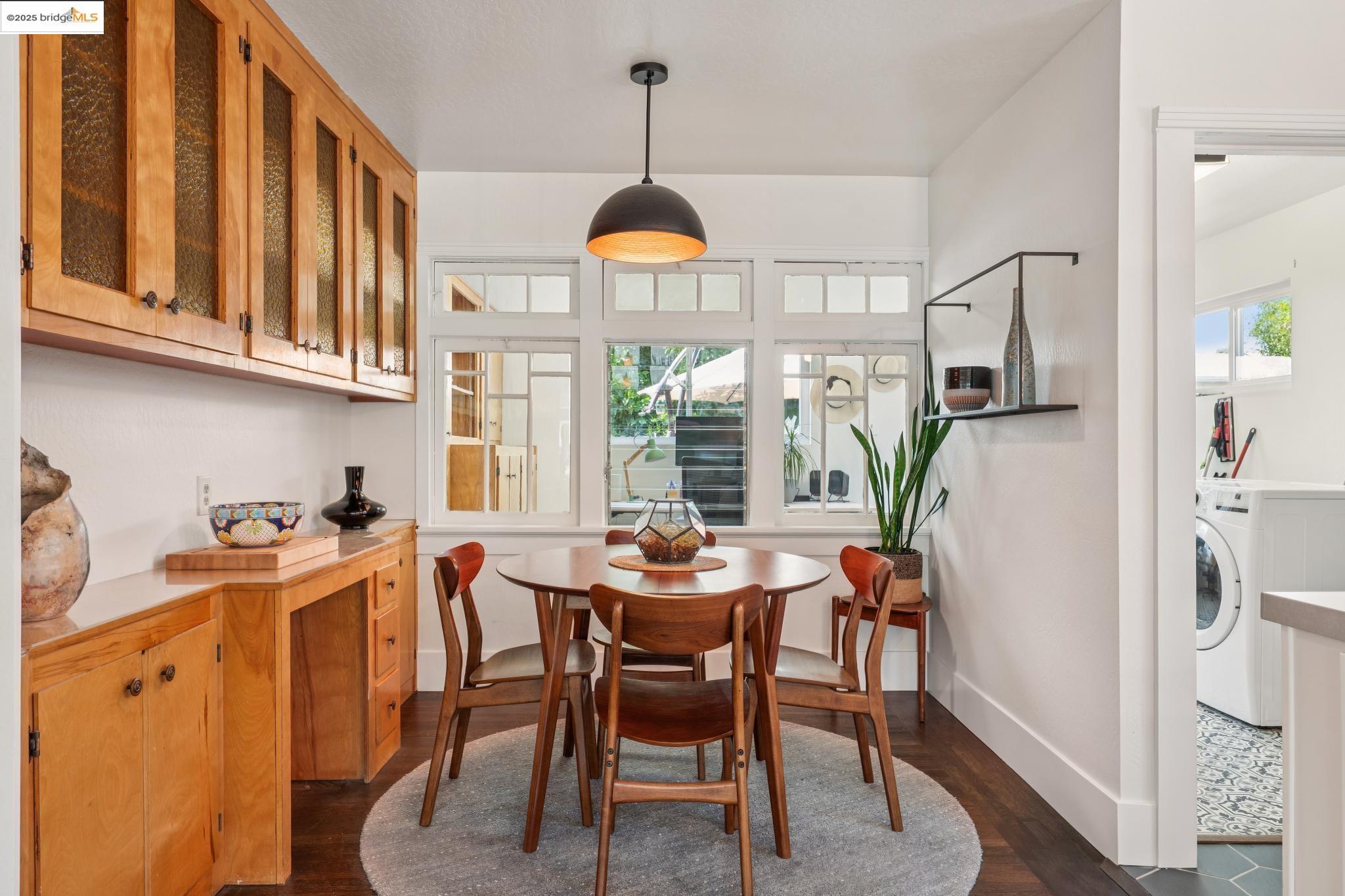 Detail Gallery Image 14 of 36 For 1120 Pine St, Martinez,  CA 94553 - 2 Beds | 1 Baths