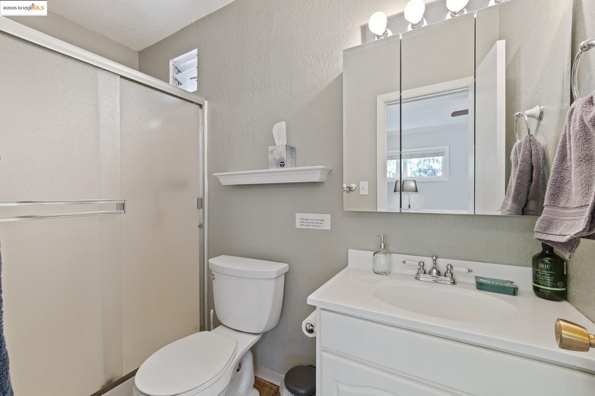 21815 Confidence Road, Twain Harte, California 95383, 2 Bedrooms Bedrooms, 3 Rooms Rooms,2 BathroomsBathrooms,Residential,For Sale,21815 Confidence Road,41104849