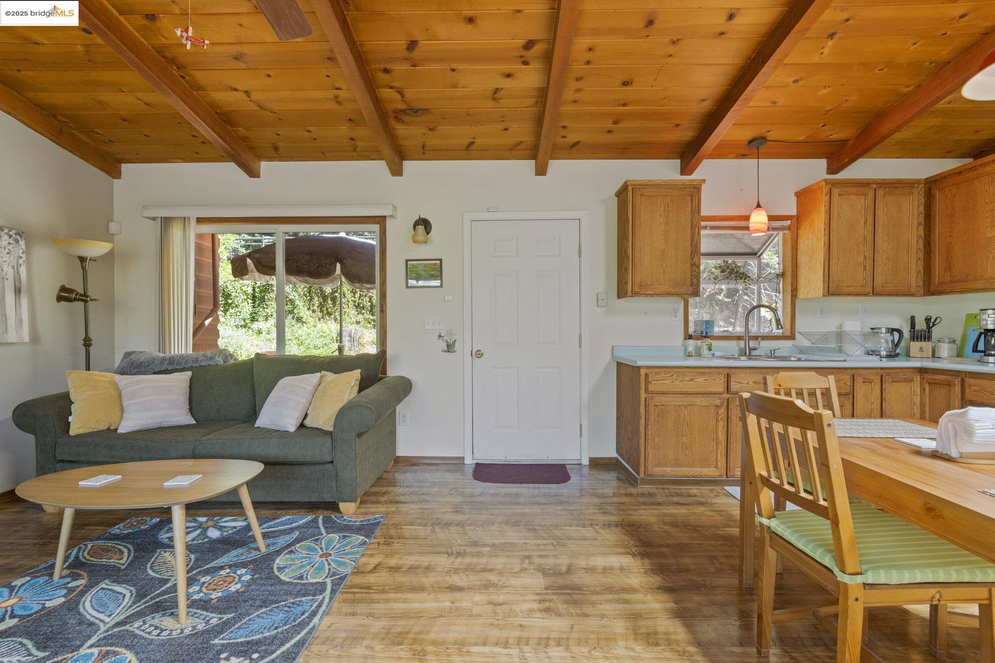 21815 Confidence Road, Twain Harte, California 95383, 2 Bedrooms Bedrooms, 3 Rooms Rooms,2 BathroomsBathrooms,Residential,For Sale,21815 Confidence Road,41104849
