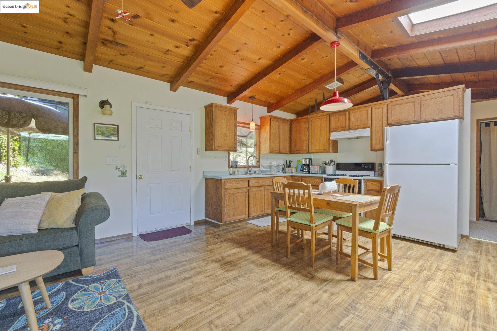 21815 Confidence Road, Twain Harte, California 95383, 2 Bedrooms Bedrooms, 3 Rooms Rooms,2 BathroomsBathrooms,Residential,For Sale,21815 Confidence Road,41104849