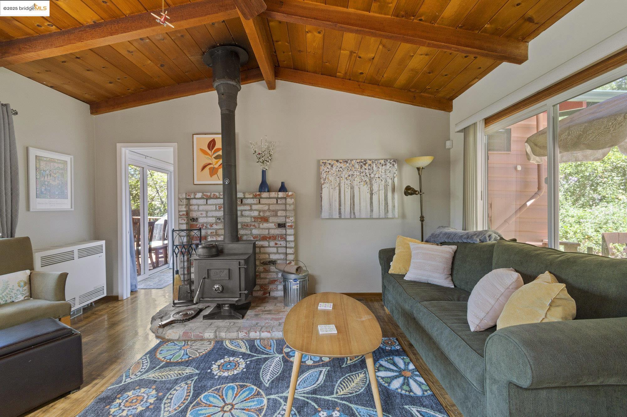 21815 Confidence Road, Twain Harte, California 95383, 2 Bedrooms Bedrooms, 3 Rooms Rooms,2 BathroomsBathrooms,Residential,For Sale,21815 Confidence Road,41104849