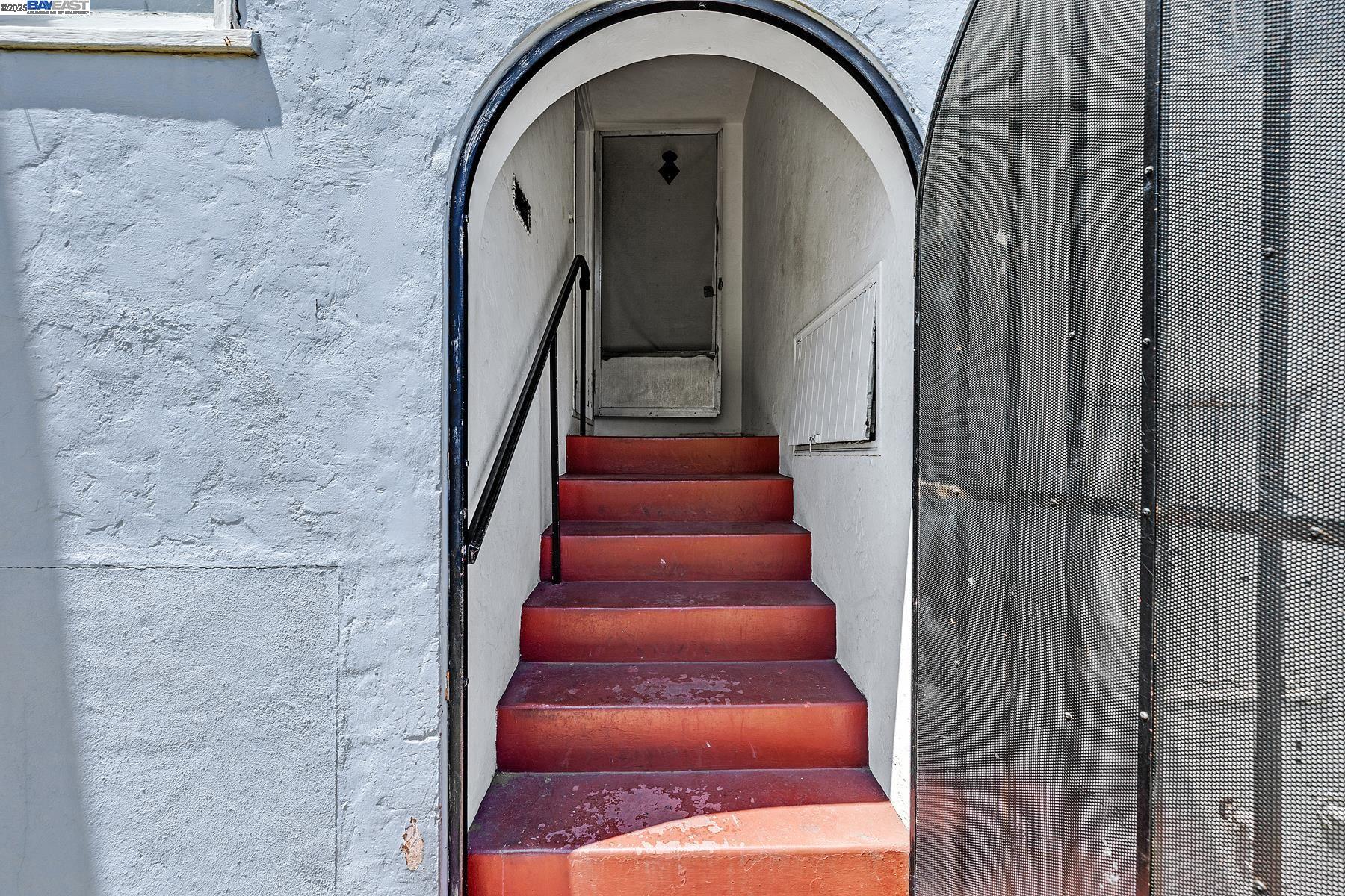 1755 Washington Ave, San Leandro, California 94577, ,Commercial Sale,For Sale,1755 Washington Ave,41104852