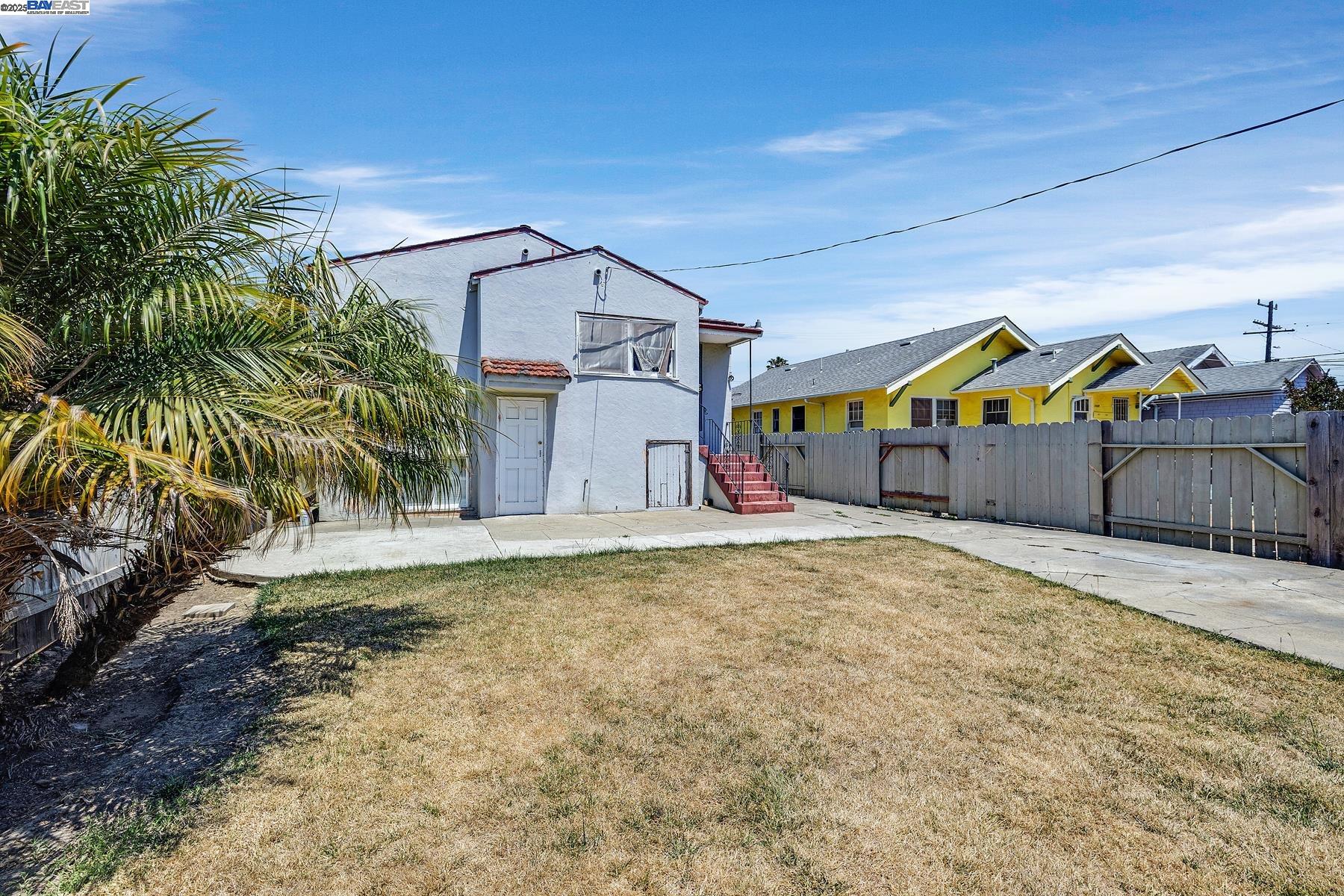 1755 Washington Ave, San Leandro, California 94577, ,Commercial Sale,For Sale,1755 Washington Ave,41104852