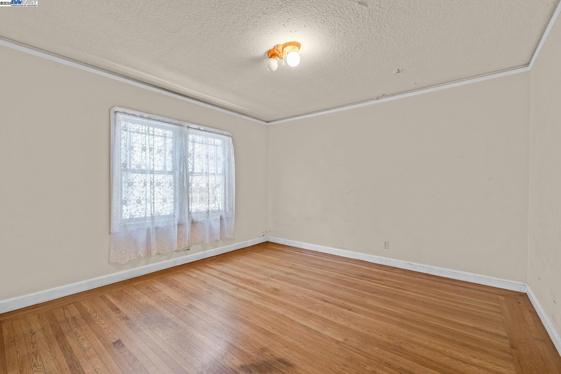 1755 Washington Ave, San Leandro, California 94577, ,Commercial Sale,For Sale,1755 Washington Ave,41104852