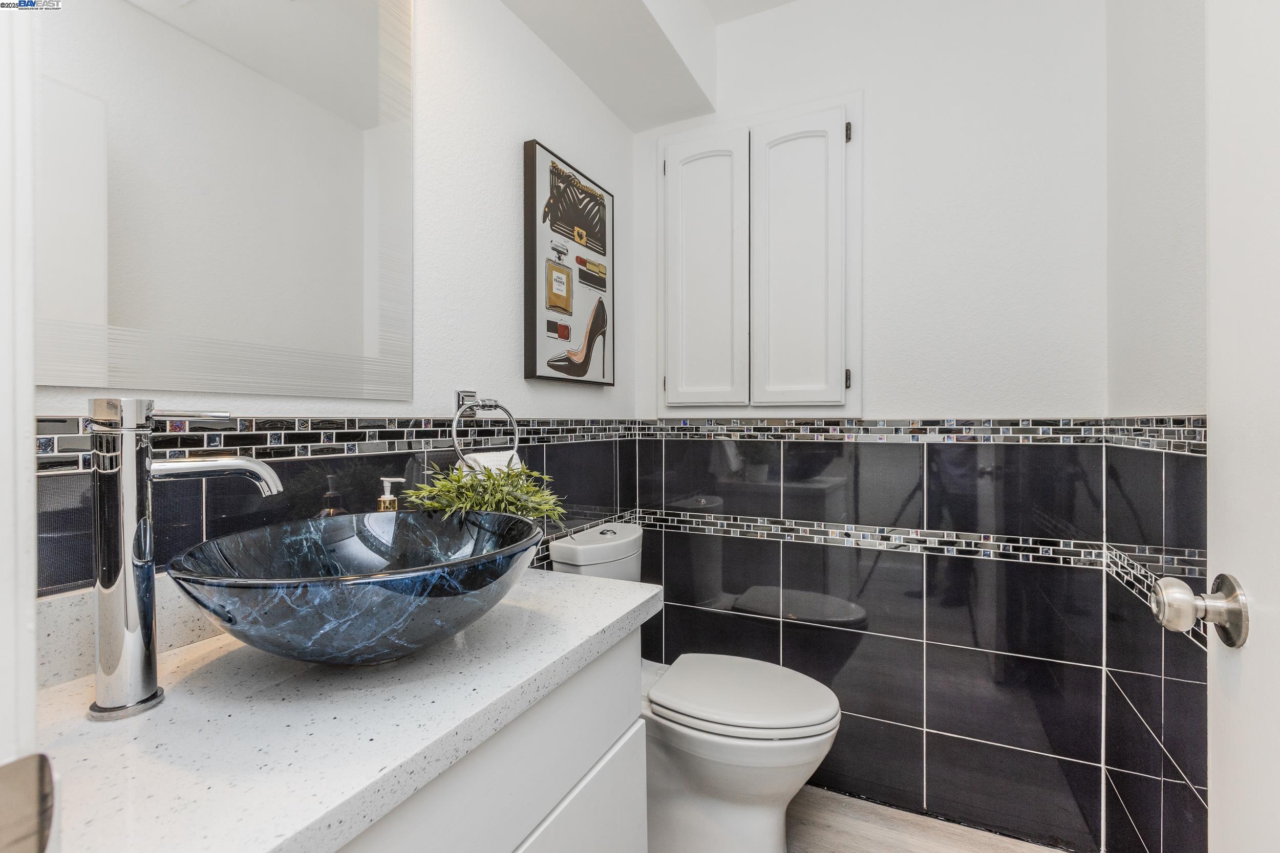 Detail Gallery Image 14 of 33 For 1355 Elkwood Dr, Milpitas,  CA 95035 - 3 Beds | 2/1 Baths