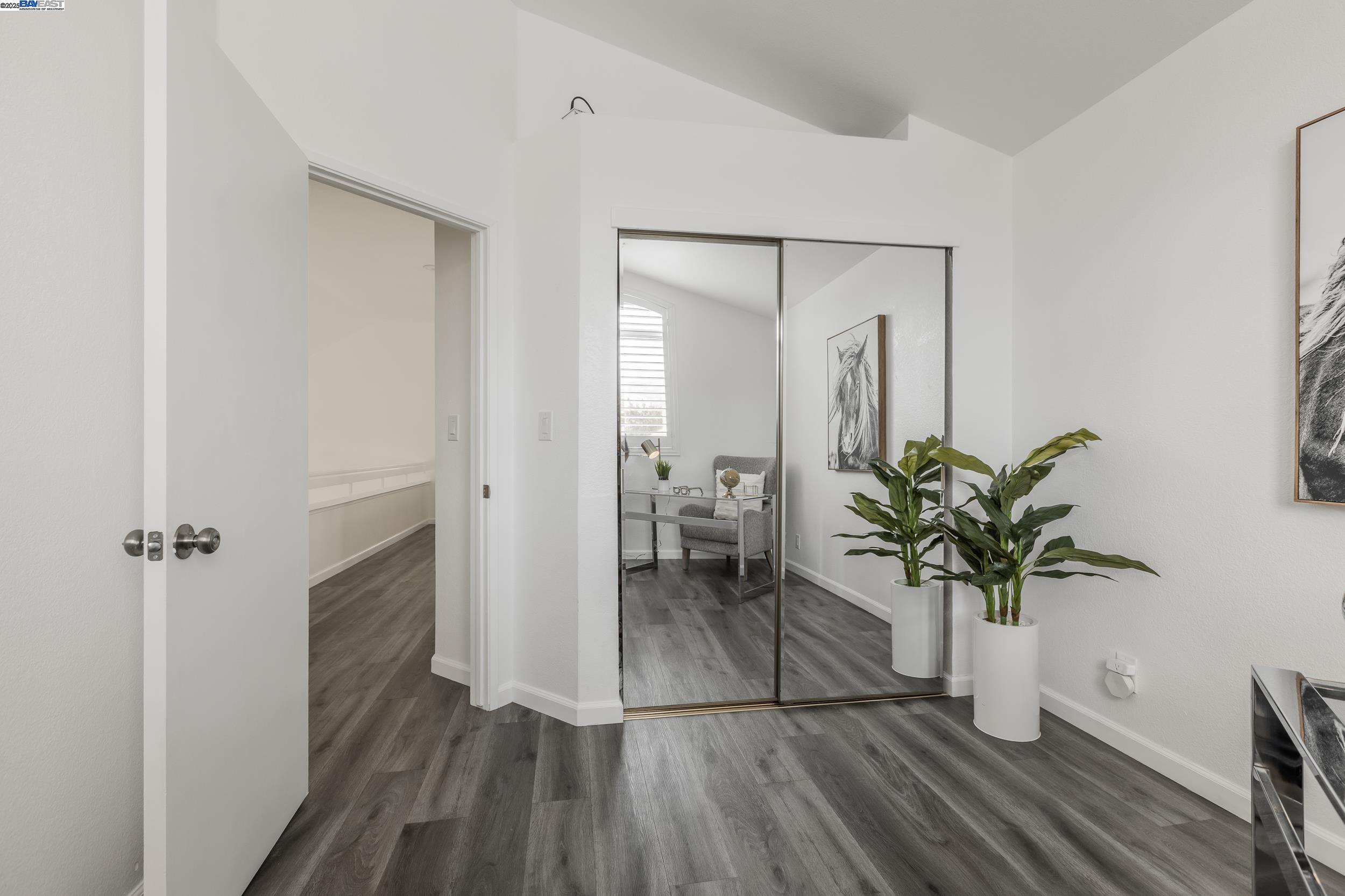 Detail Gallery Image 18 of 33 For 1355 Elkwood Dr, Milpitas,  CA 95035 - 3 Beds | 2/1 Baths