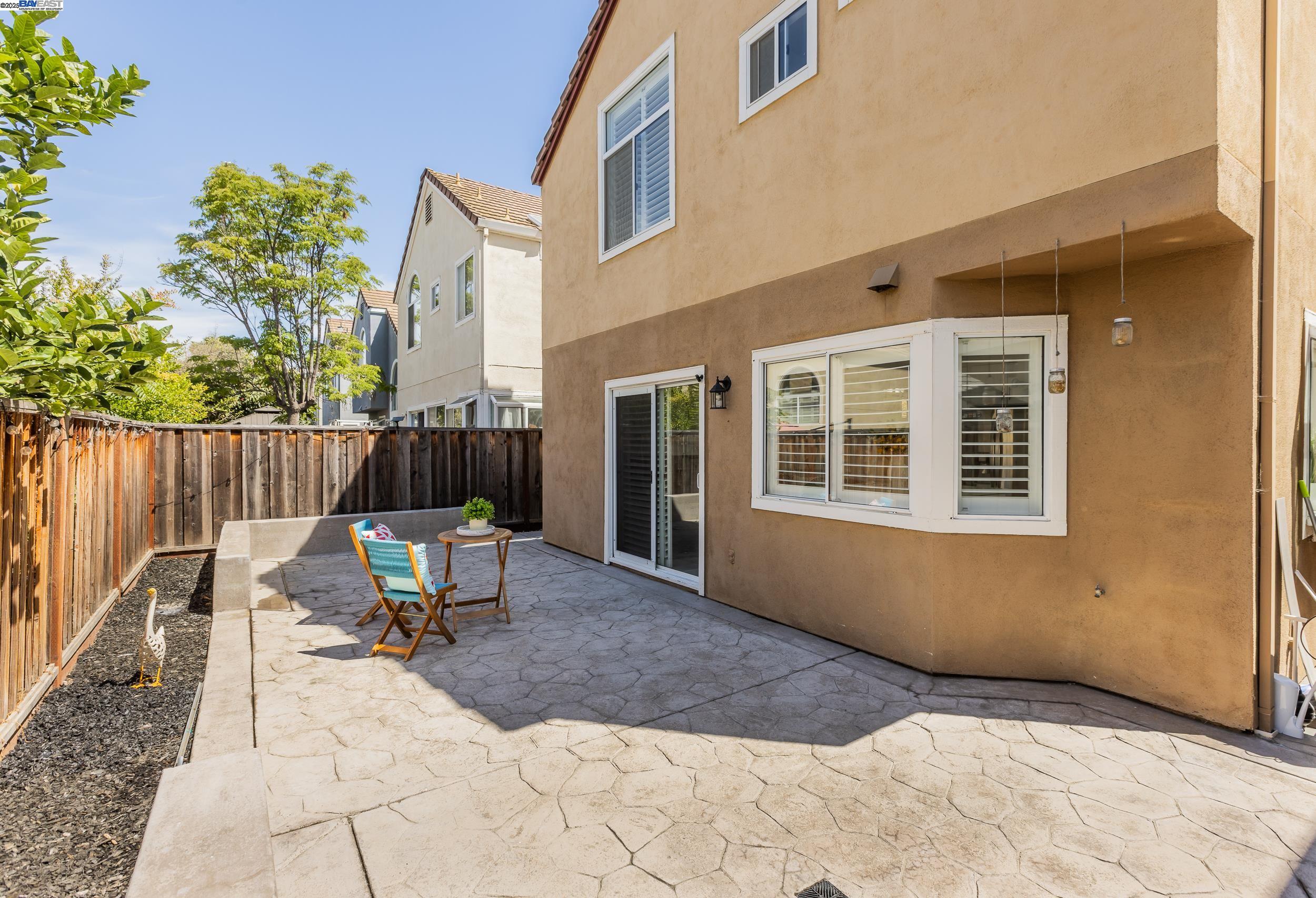 Detail Gallery Image 27 of 33 For 1355 Elkwood Dr, Milpitas,  CA 95035 - 3 Beds | 2/1 Baths