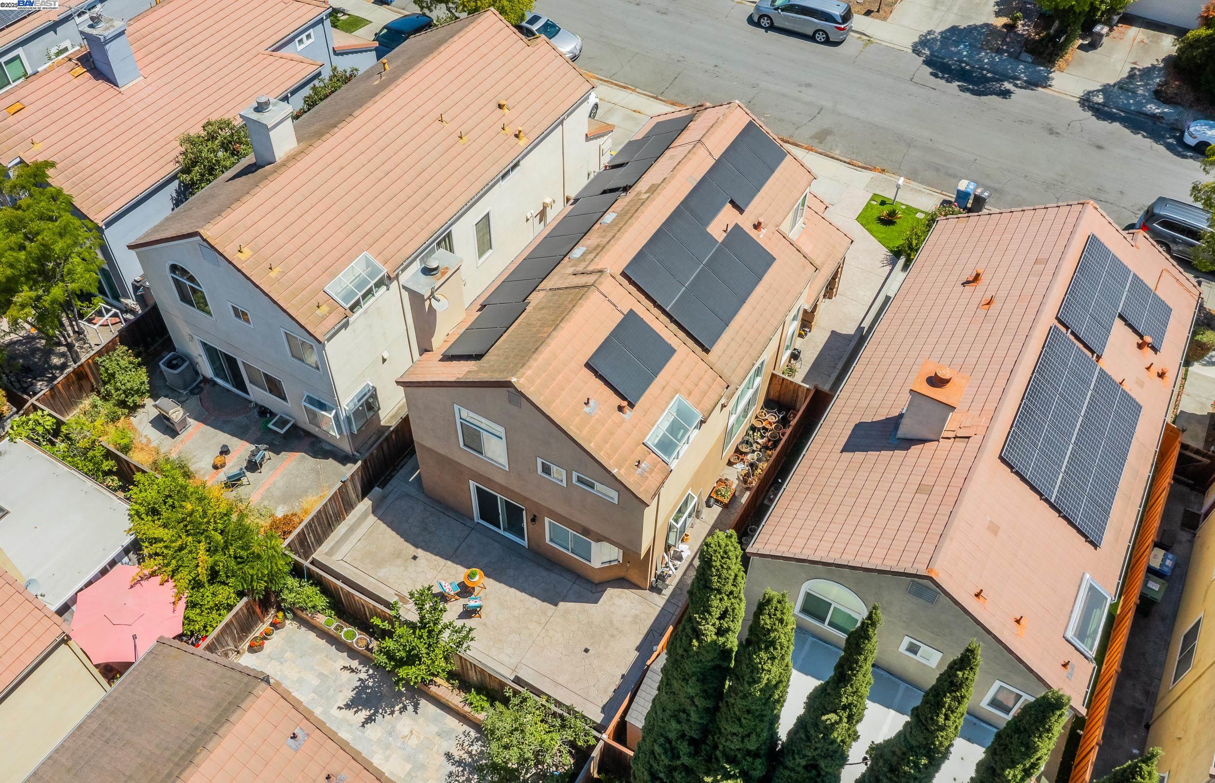 Detail Gallery Image 29 of 33 For 1355 Elkwood Dr, Milpitas,  CA 95035 - 3 Beds | 2/1 Baths