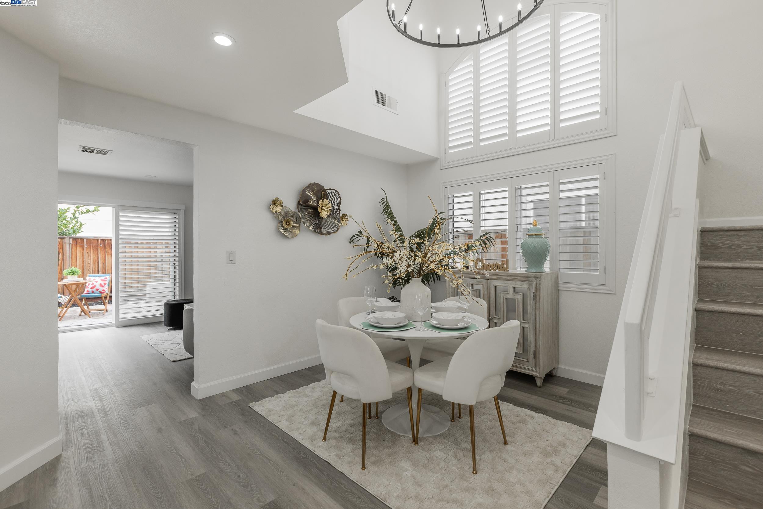 Detail Gallery Image 7 of 33 For 1355 Elkwood Dr, Milpitas,  CA 95035 - 3 Beds | 2/1 Baths