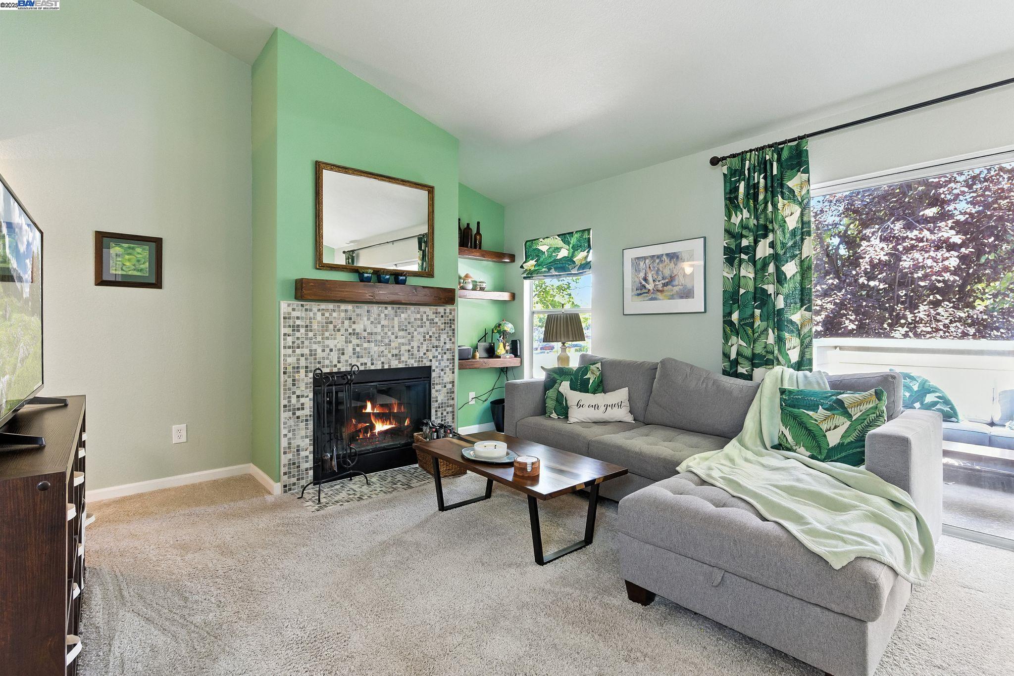 140 Reflections Dr # 28, San Ramon, California 94583, 1 Bedroom Bedrooms, 3 Rooms Rooms,1 BathroomBathrooms,Residential,For Sale,140 Reflections Dr # 28,41104854