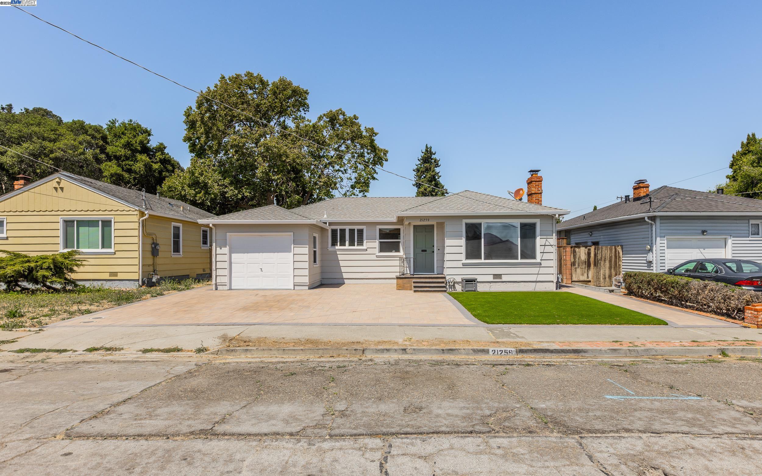 21259 Hobert St, Castro Valley, California 94546, 3 Bedrooms Bedrooms, 7 Rooms Rooms,2 BathroomsBathrooms,Residential,For Sale,21259 Hobert St,41104855