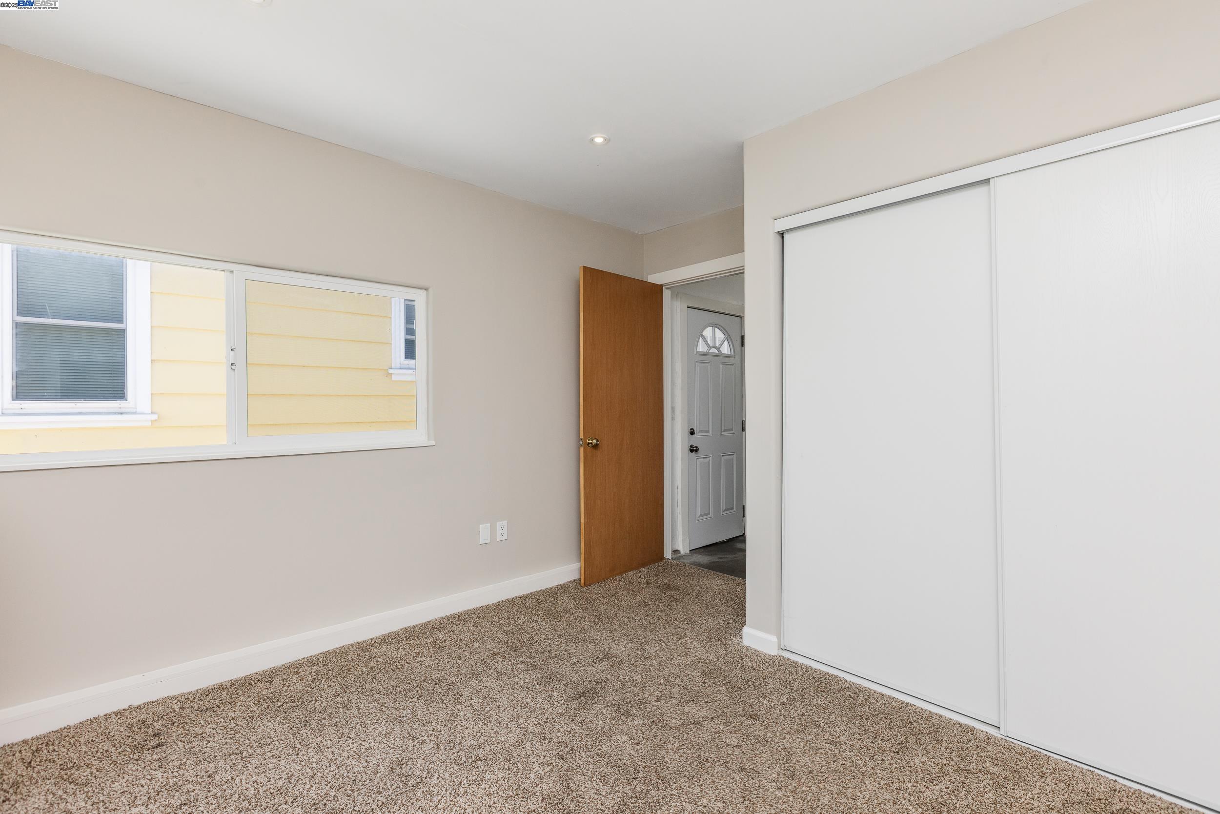 21259 Hobert St, Castro Valley, California 94546, 3 Bedrooms Bedrooms, 7 Rooms Rooms,2 BathroomsBathrooms,Residential,For Sale,21259 Hobert St,41104855