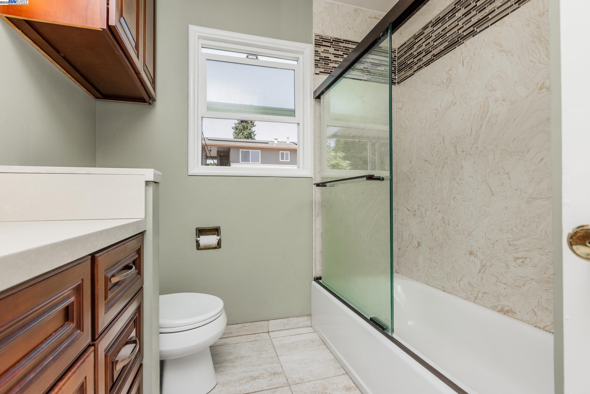21259 Hobert St, Castro Valley, California 94546, 3 Bedrooms Bedrooms, 7 Rooms Rooms,2 BathroomsBathrooms,Residential,For Sale,21259 Hobert St,41104855