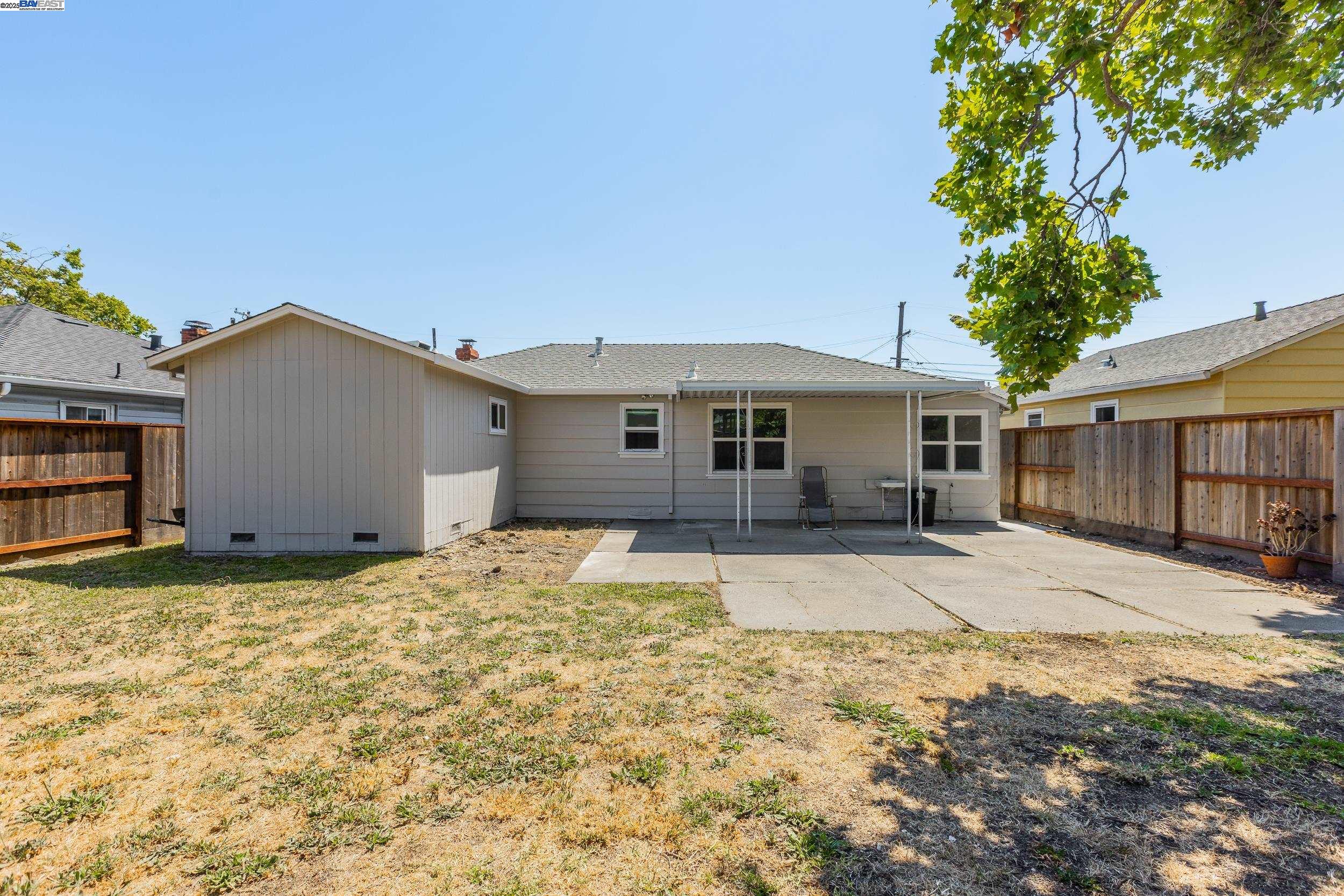 21259 Hobert St, Castro Valley, California 94546, 3 Bedrooms Bedrooms, 7 Rooms Rooms,2 BathroomsBathrooms,Residential,For Sale,21259 Hobert St,41104855