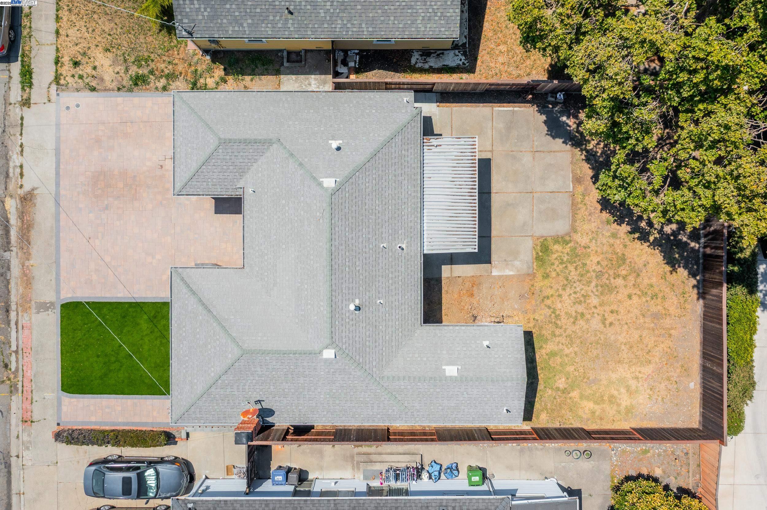 21259 Hobert St, Castro Valley, California 94546, 3 Bedrooms Bedrooms, 7 Rooms Rooms,2 BathroomsBathrooms,Residential,For Sale,21259 Hobert St,41104855