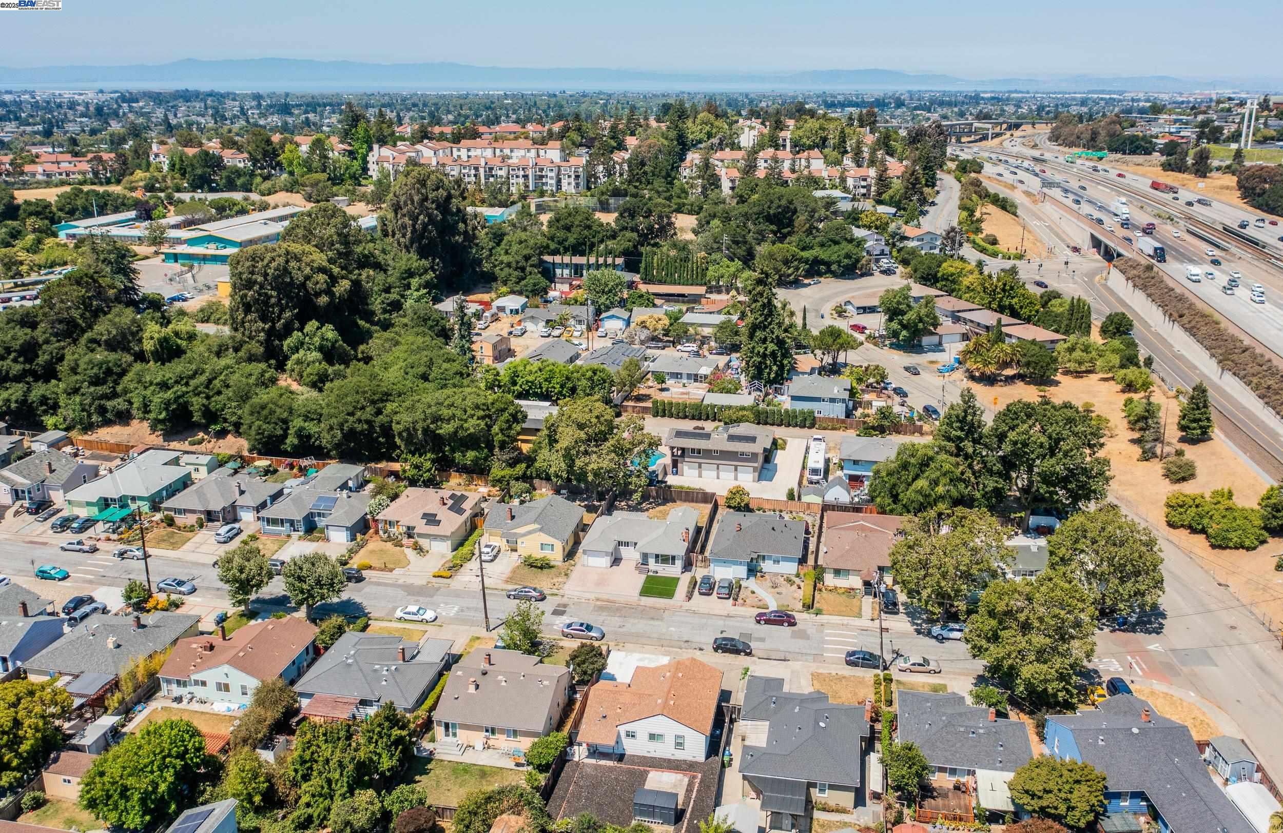 21259 Hobert St, Castro Valley, California 94546, 3 Bedrooms Bedrooms, 7 Rooms Rooms,2 BathroomsBathrooms,Residential,For Sale,21259 Hobert St,41104855