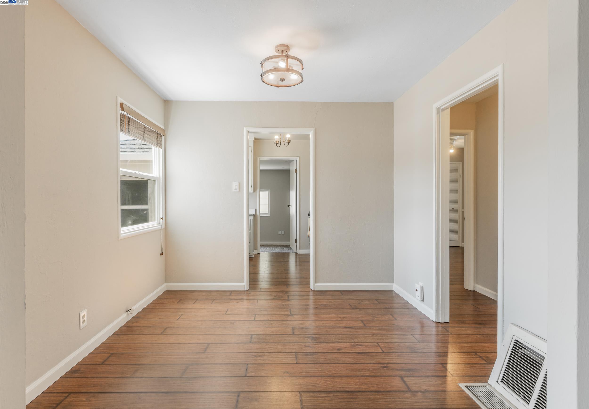 21259 Hobert St, Castro Valley, California 94546, 3 Bedrooms Bedrooms, 7 Rooms Rooms,2 BathroomsBathrooms,Residential,For Sale,21259 Hobert St,41104855