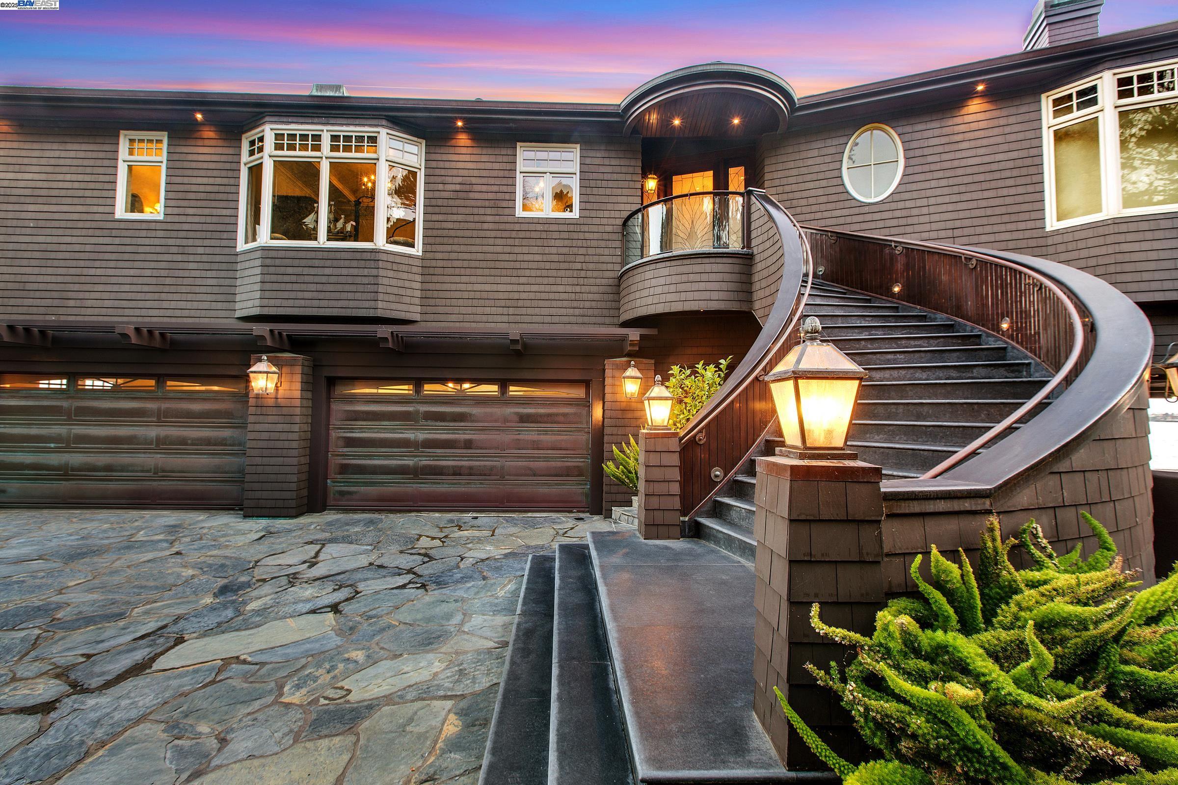 Detail Gallery Image 1 of 46 For 797 Las Olas Dr, Aptos,  CA 95003 - 5 Beds | 4/1 Baths