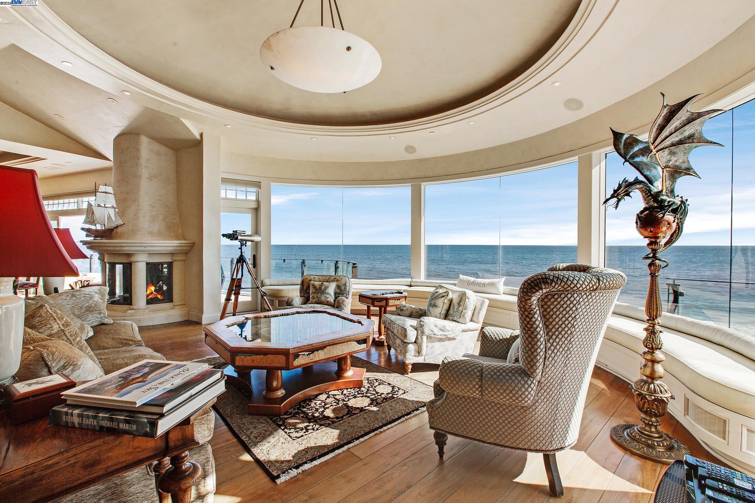 Detail Gallery Image 2 of 46 For 797 Las Olas Dr, Aptos,  CA 95003 - 5 Beds | 4/1 Baths