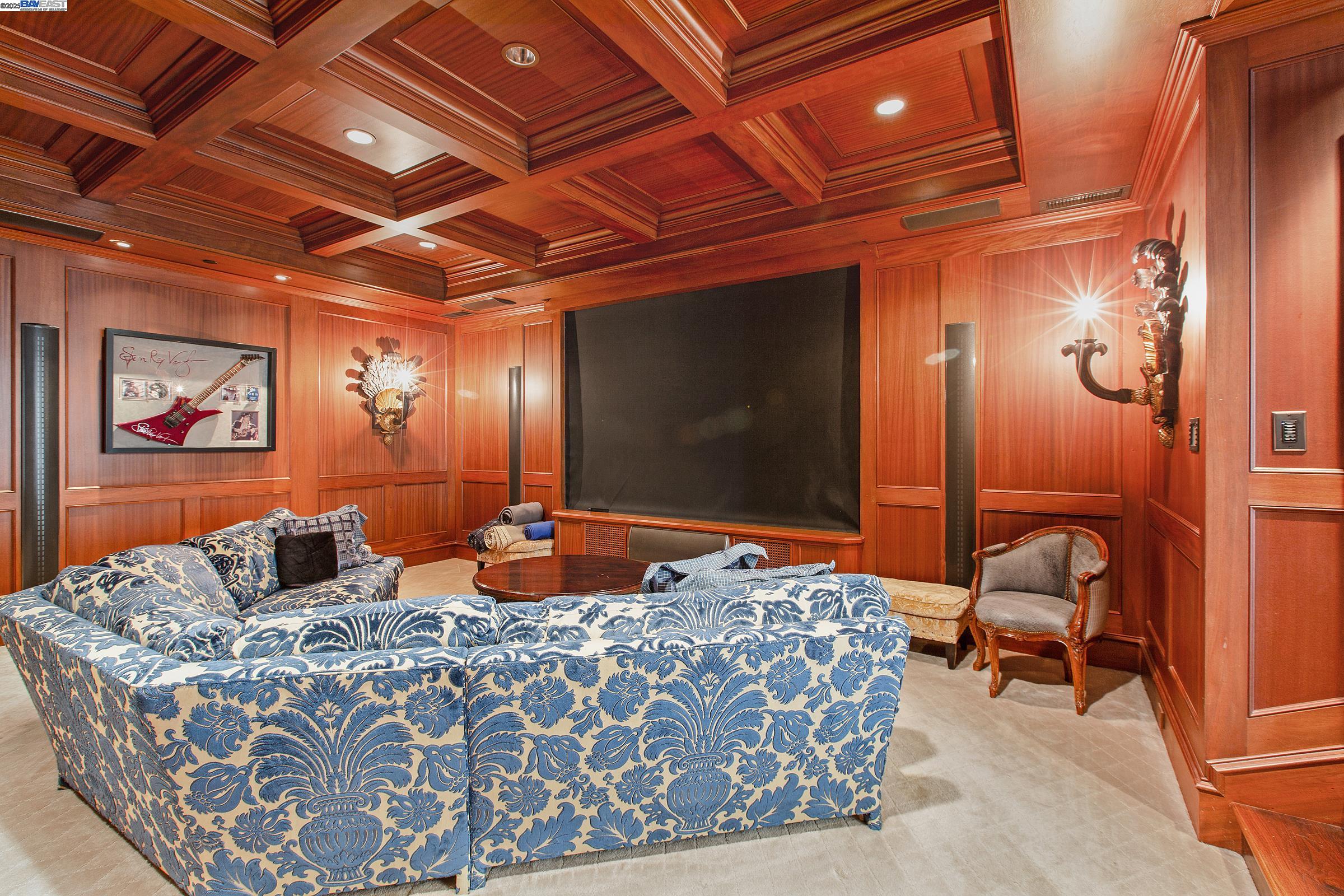 Detail Gallery Image 17 of 46 For 797 Las Olas Dr, Aptos,  CA 95003 - 5 Beds | 4/1 Baths