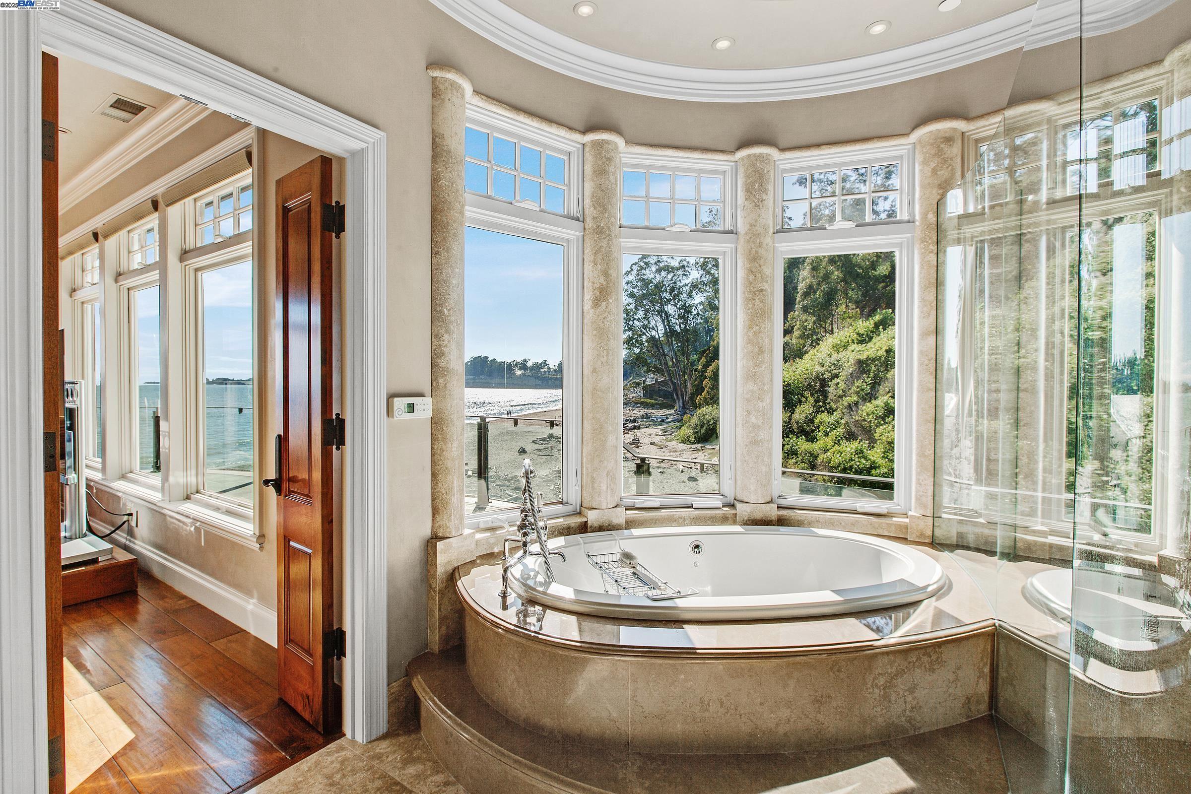 Detail Gallery Image 21 of 46 For 797 Las Olas Dr, Aptos,  CA 95003 - 5 Beds | 4/1 Baths
