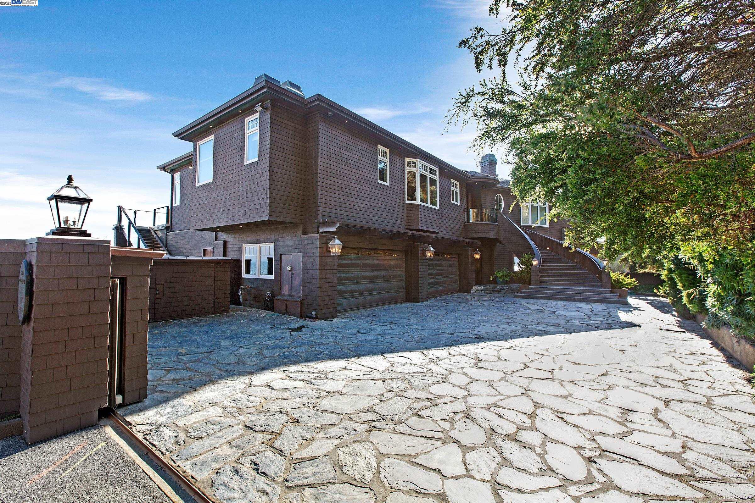 Detail Gallery Image 42 of 46 For 797 Las Olas Dr, Aptos,  CA 95003 - 5 Beds | 4/1 Baths
