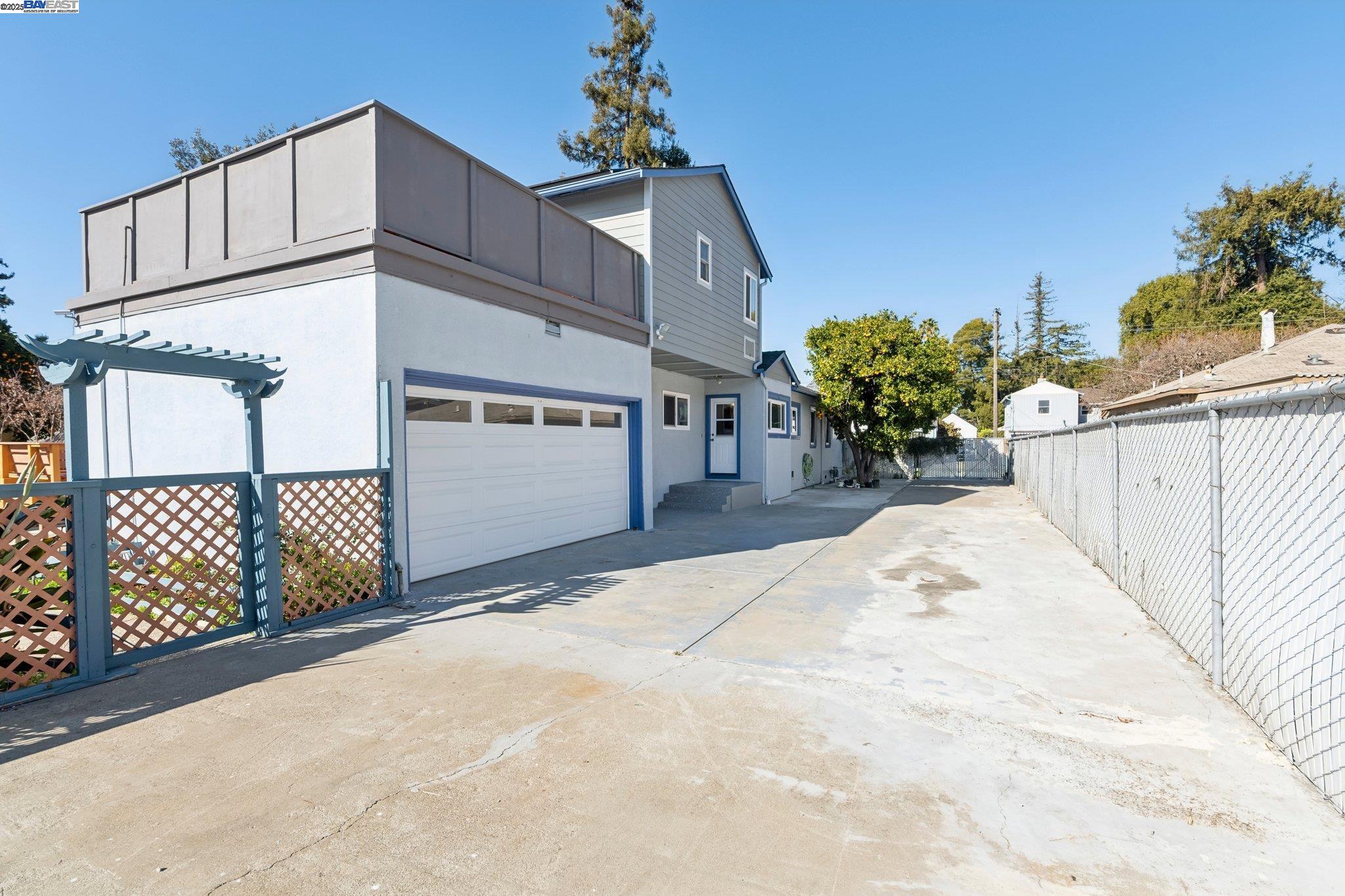 803 Cherry Way, Hayward, California 94541, 4 Bedrooms Bedrooms, 8 Rooms Rooms,3 BathroomsBathrooms,Residential,For Sale,803 Cherry Way,41104859