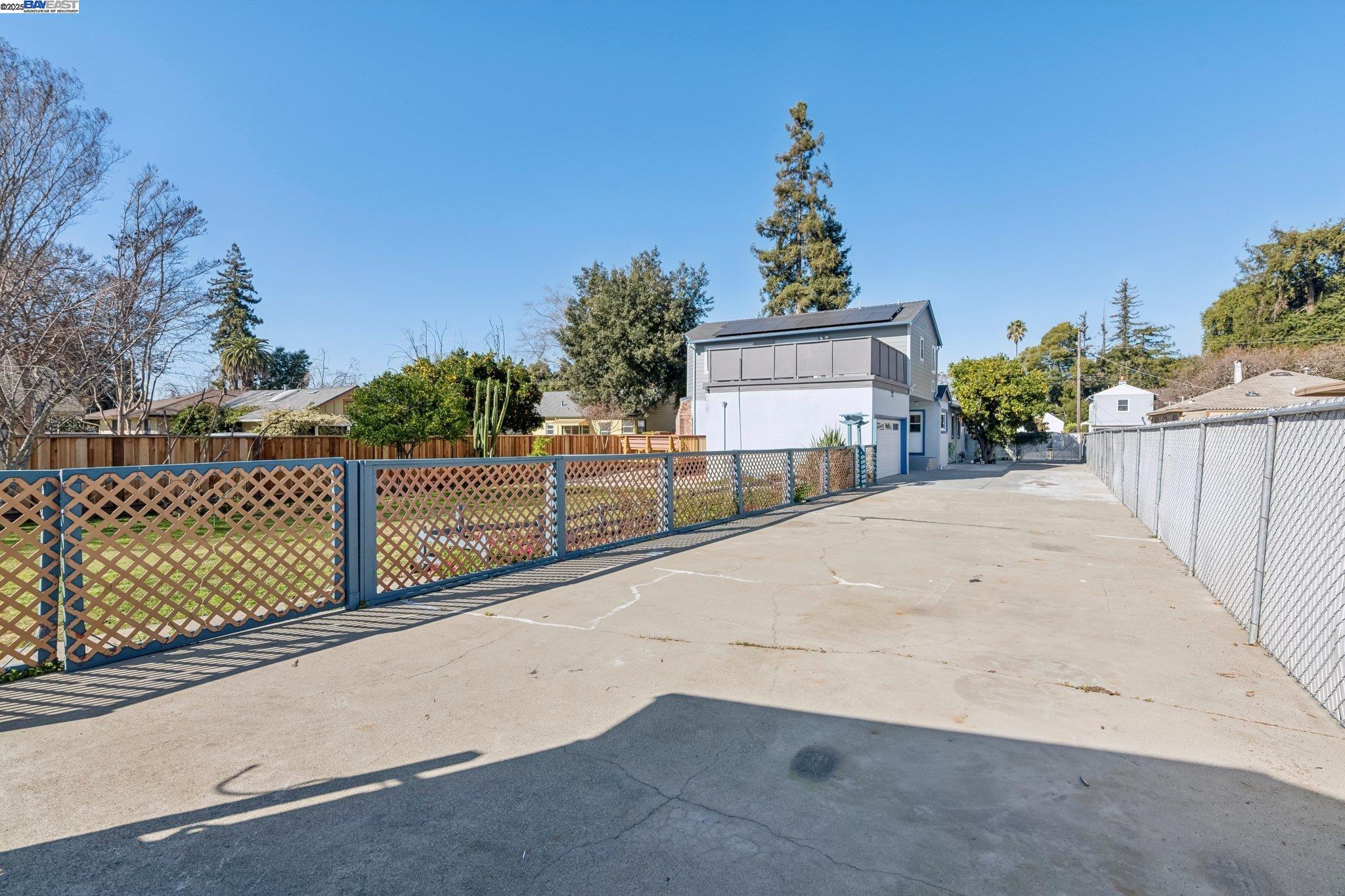 803 Cherry Way, Hayward, California 94541, 4 Bedrooms Bedrooms, 8 Rooms Rooms,3 BathroomsBathrooms,Residential,For Sale,803 Cherry Way,41104859
