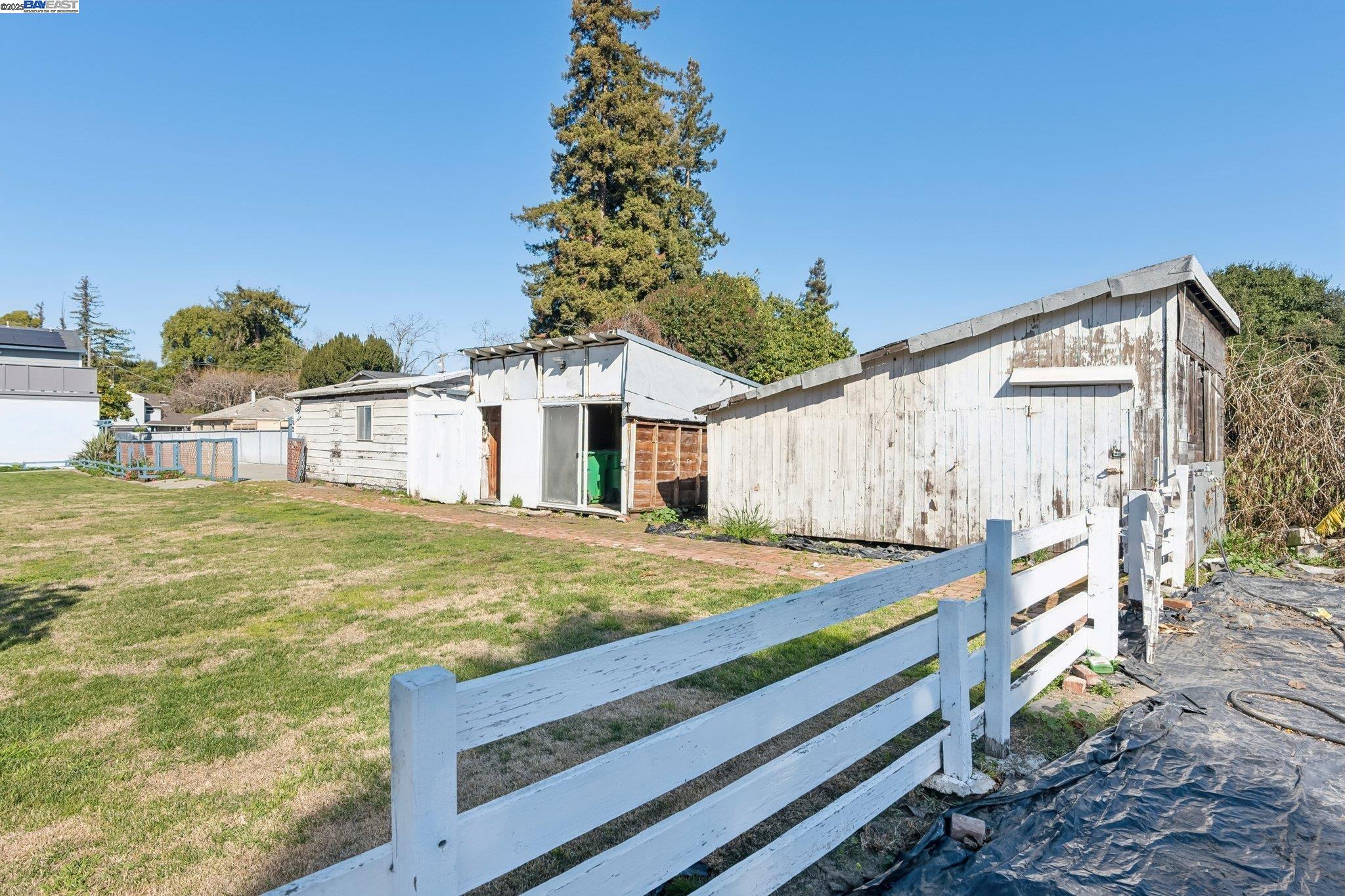 803 Cherry Way, Hayward, California 94541, 4 Bedrooms Bedrooms, 8 Rooms Rooms,3 BathroomsBathrooms,Residential,For Sale,803 Cherry Way,41104859