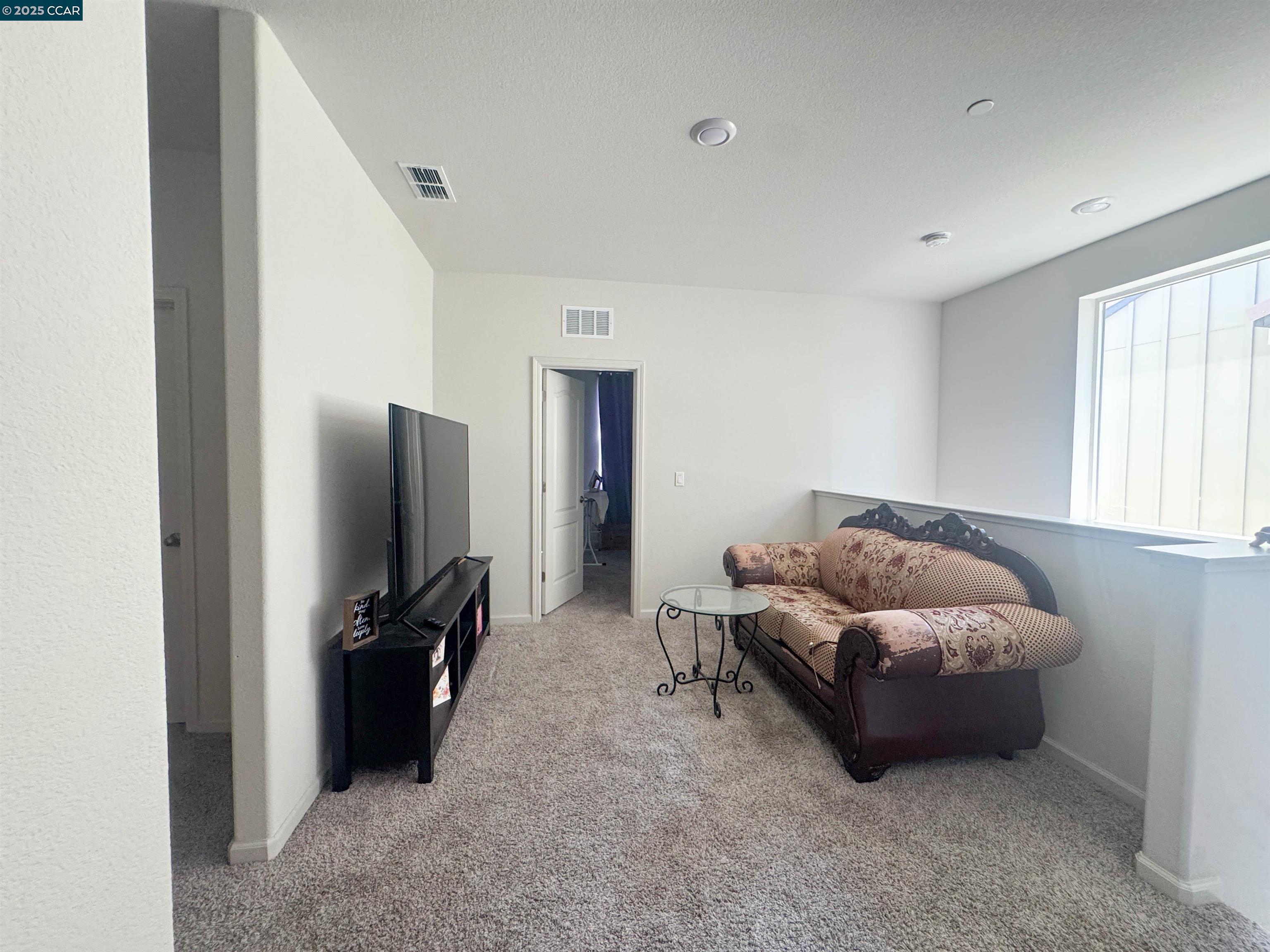 876 Diamante Way, Oakley, California 94561, 4 Bedrooms Bedrooms, 8 Rooms Rooms,2 BathroomsBathrooms,Residential,For Sale,876 Diamante Way,41104860