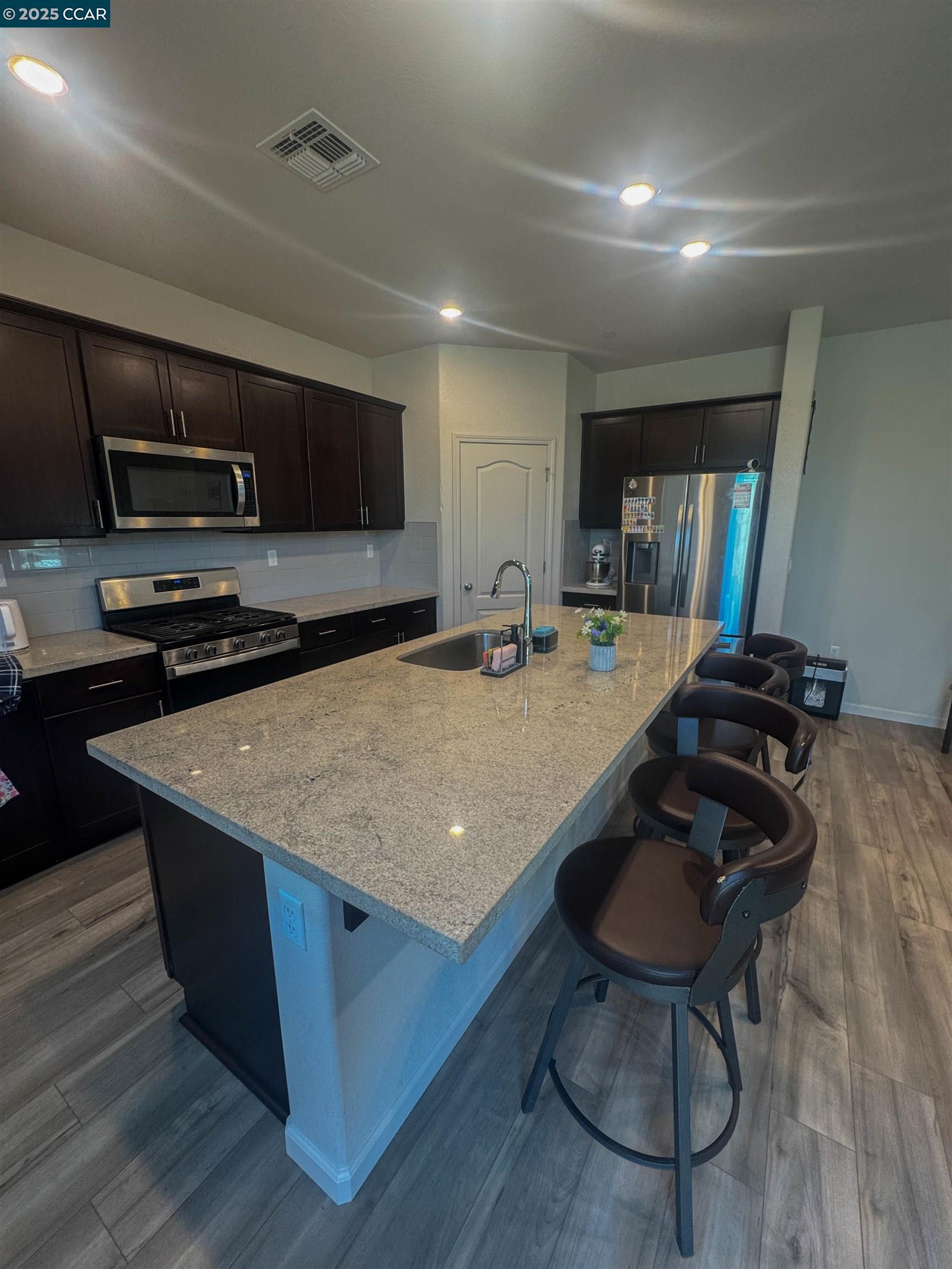 876 Diamante Way, Oakley, California 94561, 4 Bedrooms Bedrooms, 8 Rooms Rooms,2 BathroomsBathrooms,Residential,For Sale,876 Diamante Way,41104860