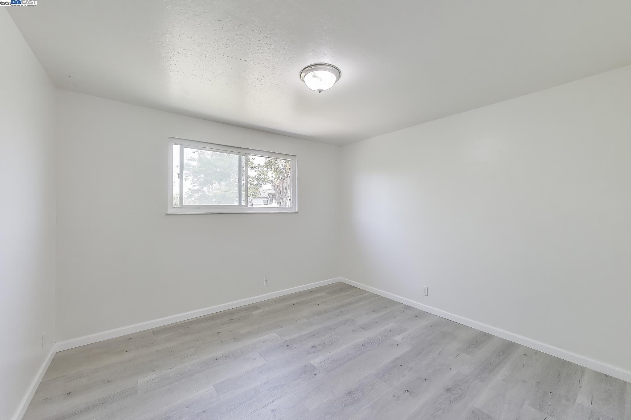 Detail Gallery Image 11 of 34 For 4435 Cambria St, Fremont,  CA 94538 - 4 Beds | 2 Baths