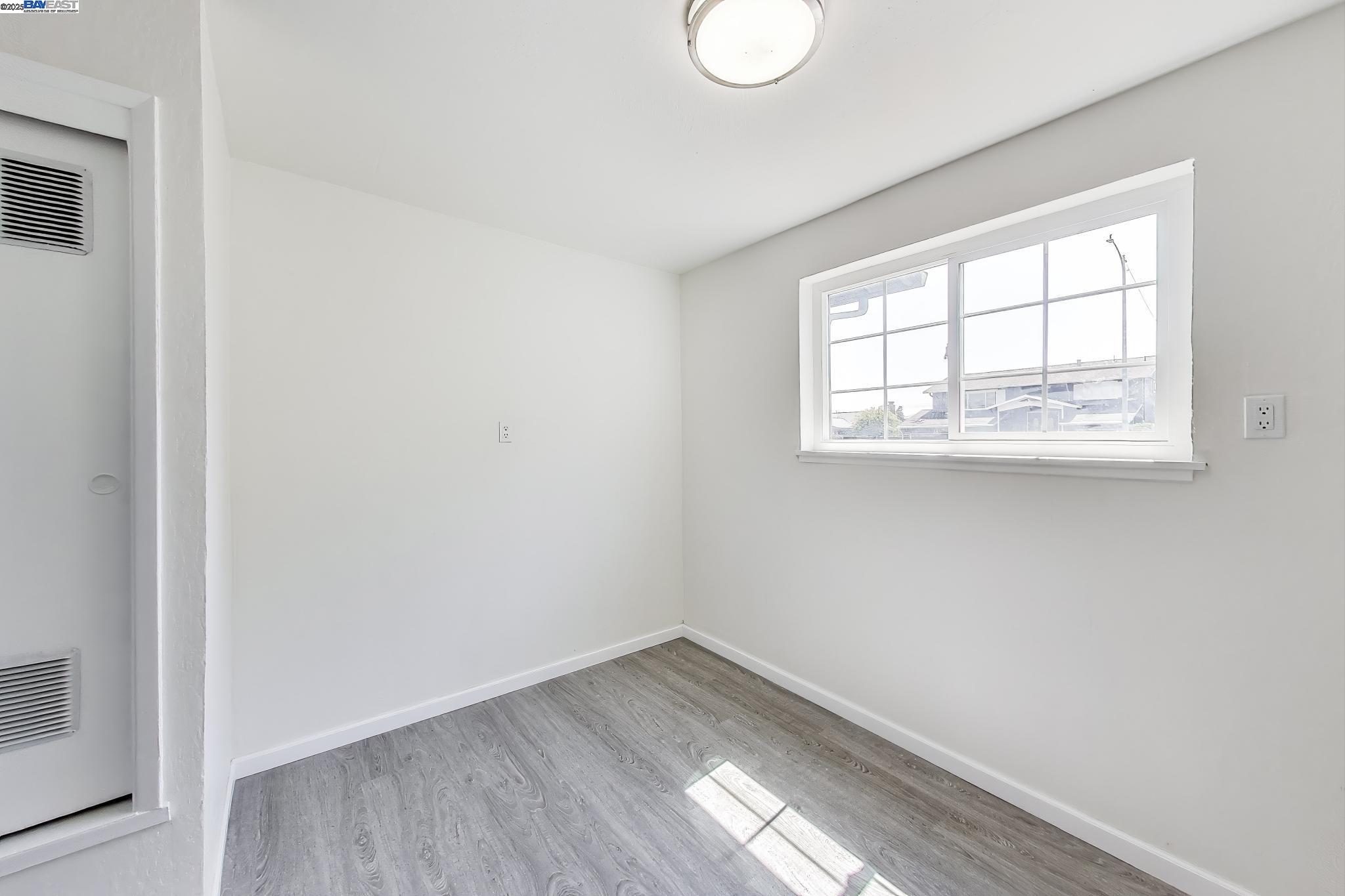 Detail Gallery Image 21 of 34 For 4435 Cambria St, Fremont,  CA 94538 - 4 Beds | 2 Baths