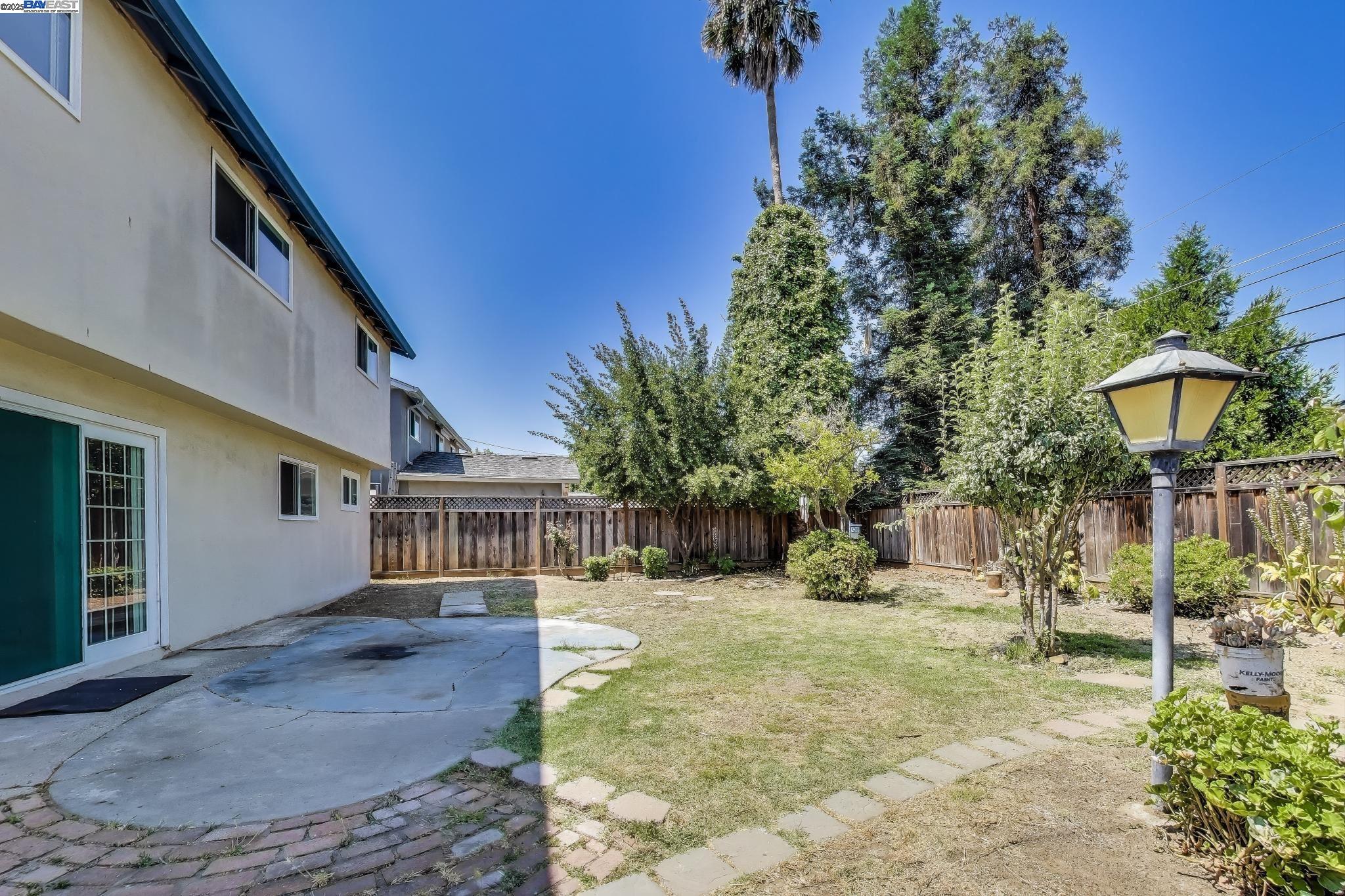 Detail Gallery Image 27 of 34 For 4435 Cambria St, Fremont,  CA 94538 - 4 Beds | 2 Baths