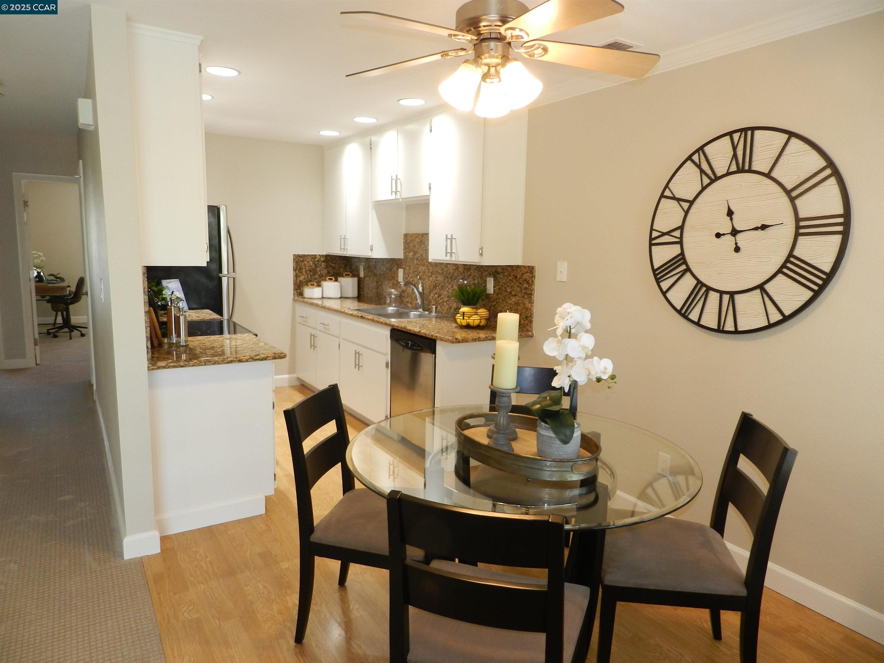 Detail Gallery Image 5 of 26 For 3047 Fostoria Cir, Danville,  CA 94526 - 3 Beds | 2 Baths