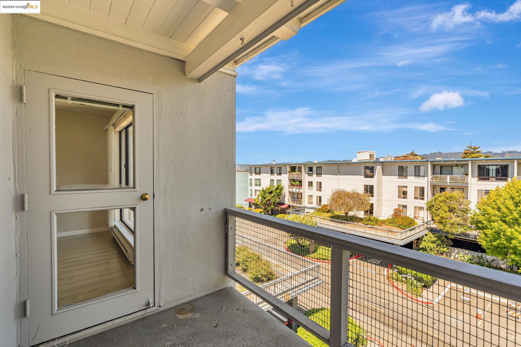 Photo #16: 41104863 Listing: Photo #16