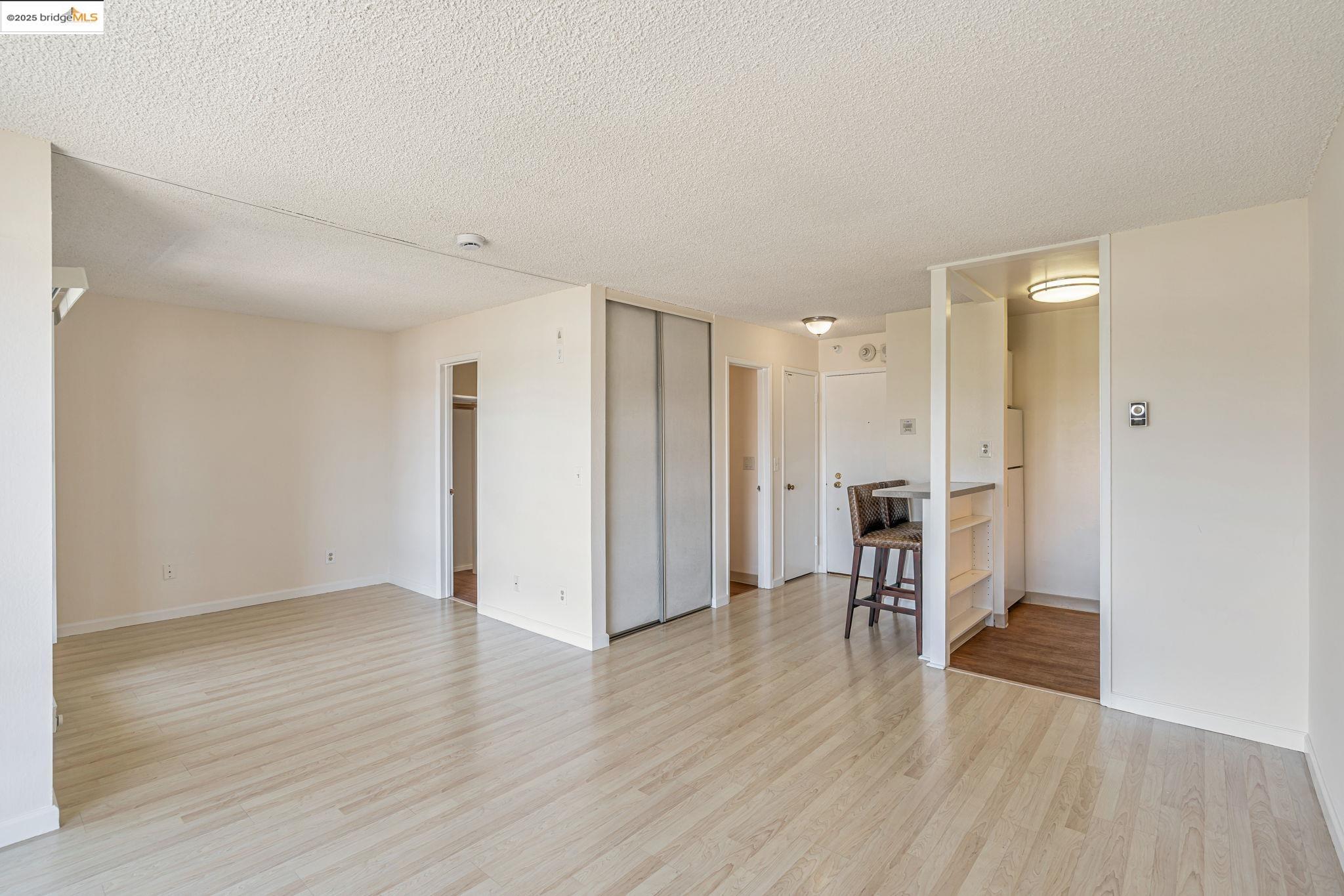 Photo #6: 41104863 Listing 