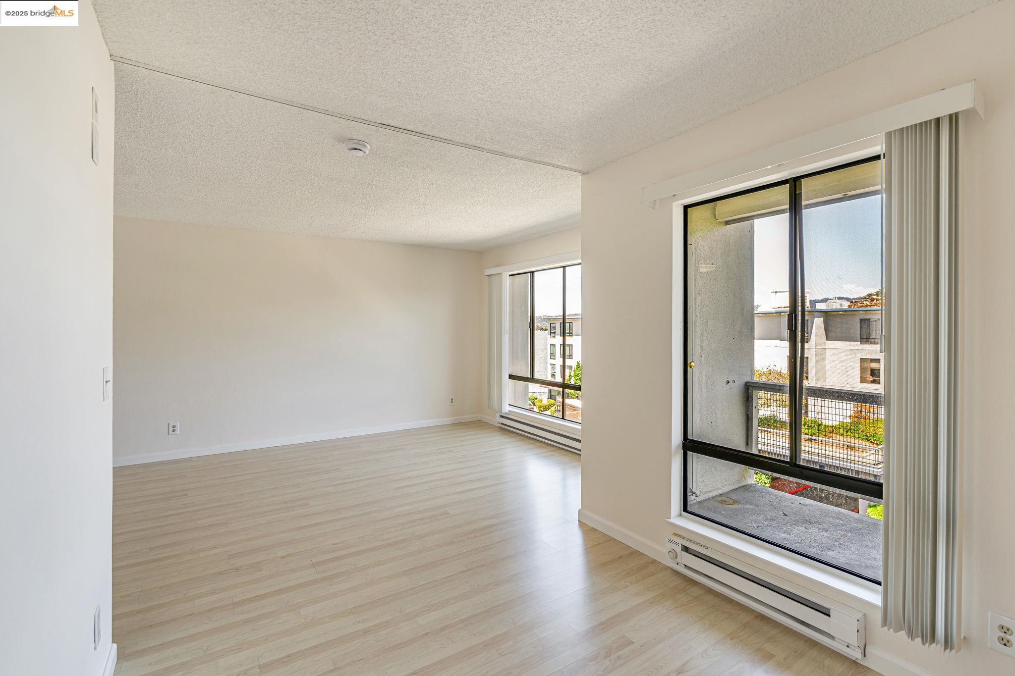 Photo #10: 41104863 Listing: Photo #10
