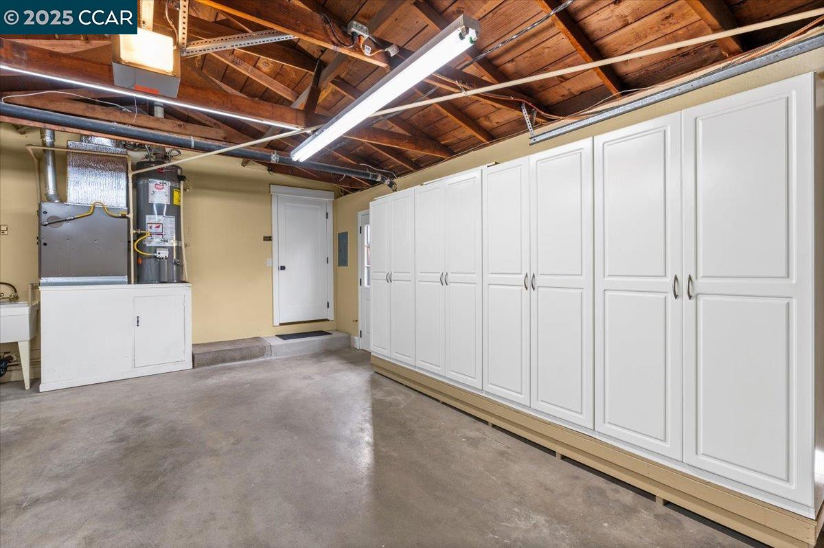 30540 OAKMONT WAY, Hayward, California 94544, 3 Bedrooms Bedrooms, 7 Rooms Rooms,2 BathroomsBathrooms,Residential,For Sale,30540 OAKMONT WAY,41104864