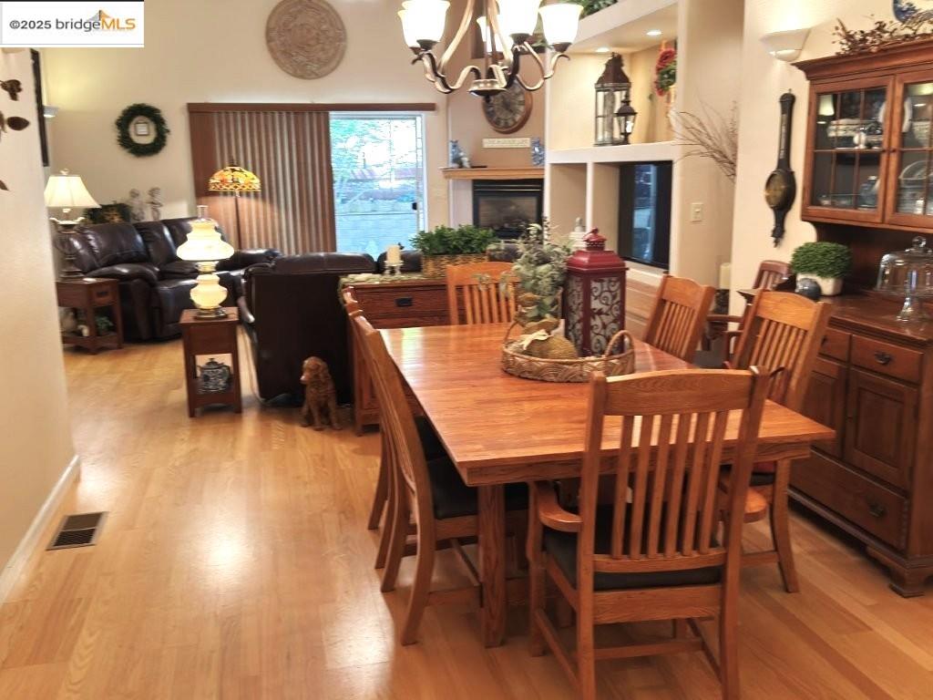 Detail Gallery Image 13 of 60 For 13166 Wells Fargo Dr., Groveland,  CA 95321-9408 - 3 Beds | 2/1 Baths