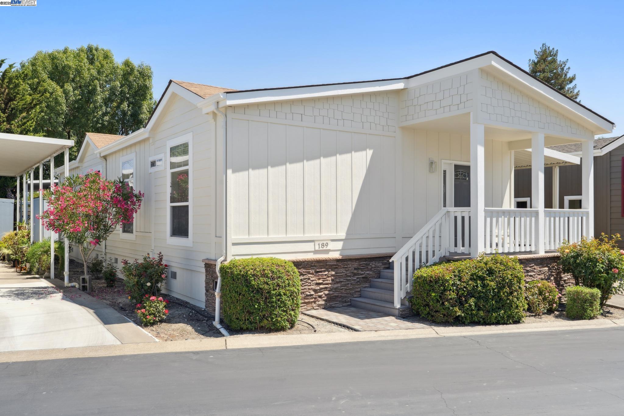 3263 Vineyard Ave # 189, Pleasanton, California 94566, 3 Bedrooms Bedrooms, 8 Rooms Rooms,2 BathroomsBathrooms,Manufactured In Park,For Sale,3263 Vineyard Ave # 189,41104868
