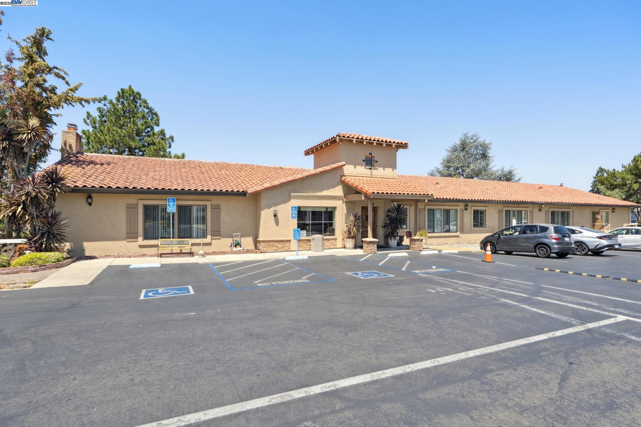 3263 Vineyard Ave # 189, Pleasanton, California 94566, 3 Bedrooms Bedrooms, 8 Rooms Rooms,2 BathroomsBathrooms,Manufactured In Park,For Sale,3263 Vineyard Ave # 189,41104868