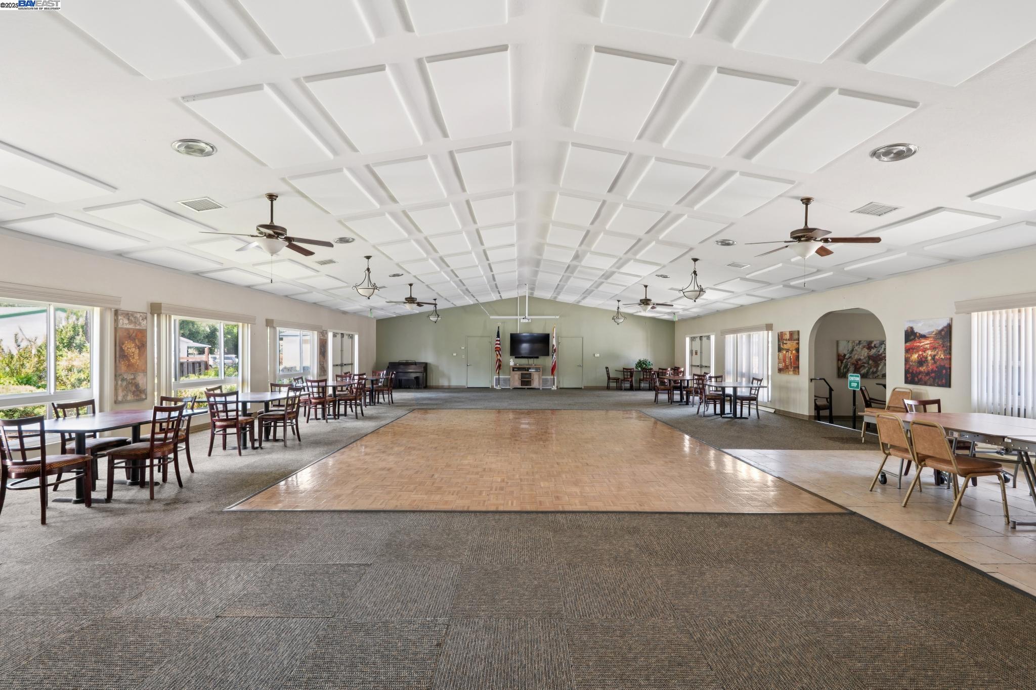 3263 Vineyard Ave # 189, Pleasanton, California 94566, 3 Bedrooms Bedrooms, 8 Rooms Rooms,2 BathroomsBathrooms,Manufactured In Park,For Sale,3263 Vineyard Ave # 189,41104868