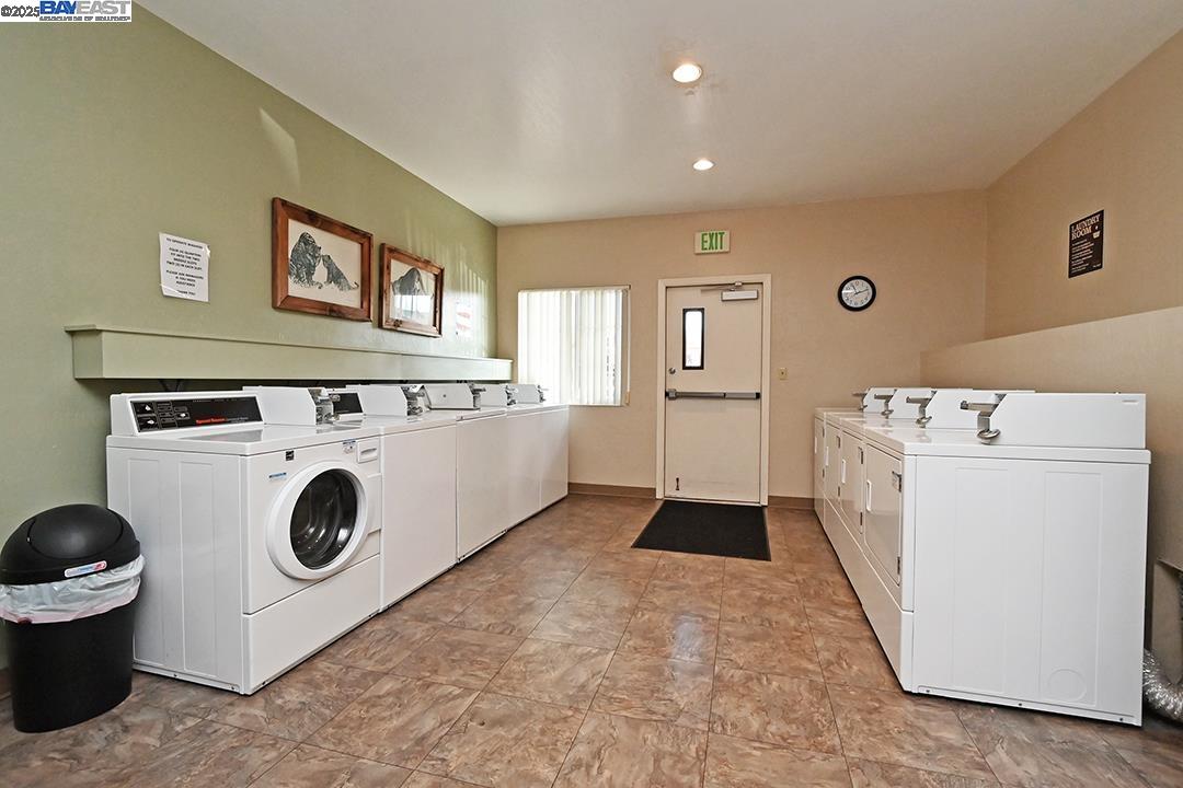 3263 Vineyard Ave # 189, Pleasanton, California 94566, 3 Bedrooms Bedrooms, 8 Rooms Rooms,2 BathroomsBathrooms,Manufactured In Park,For Sale,3263 Vineyard Ave # 189,41104868