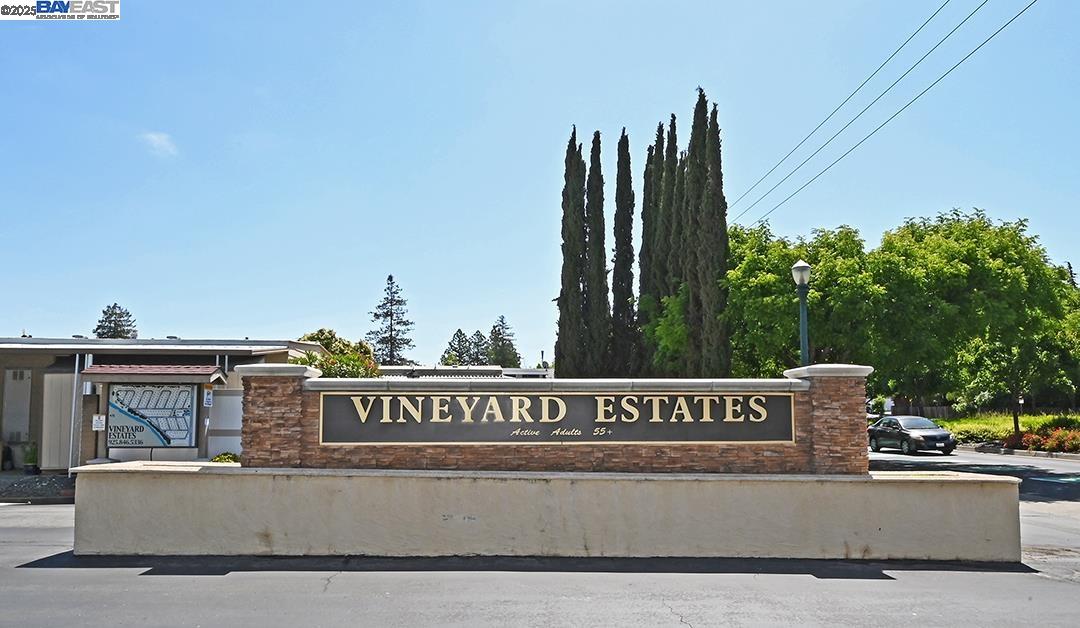 3263 Vineyard Ave # 189, Pleasanton, California 94566, 3 Bedrooms Bedrooms, 8 Rooms Rooms,2 BathroomsBathrooms,Manufactured In Park,For Sale,3263 Vineyard Ave # 189,41104868