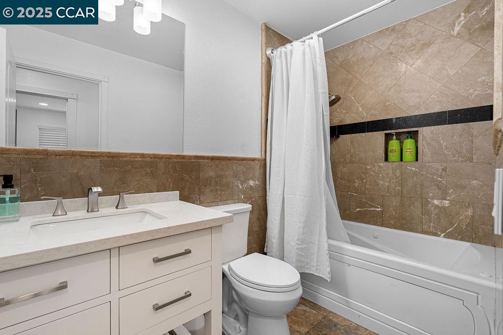 Detail Gallery Image 24 of 35 For 640 Elsa Dr, Santa Rosa,  CA 95407 - 3 Beds | 2 Baths