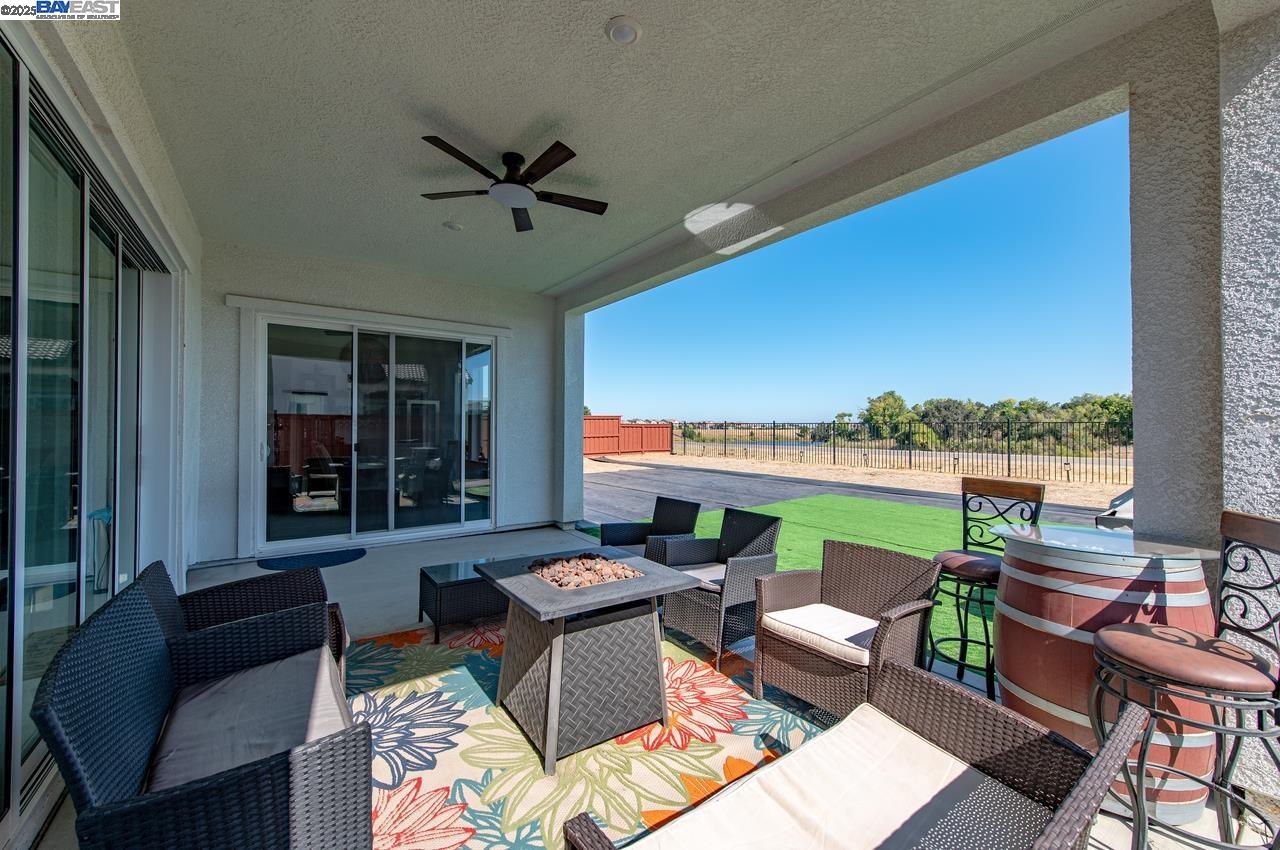 Detail Gallery Image 40 of 51 For 713 River Bend Dr, Lathrop,  CA 95330 - 6 Beds | 5/1 Baths