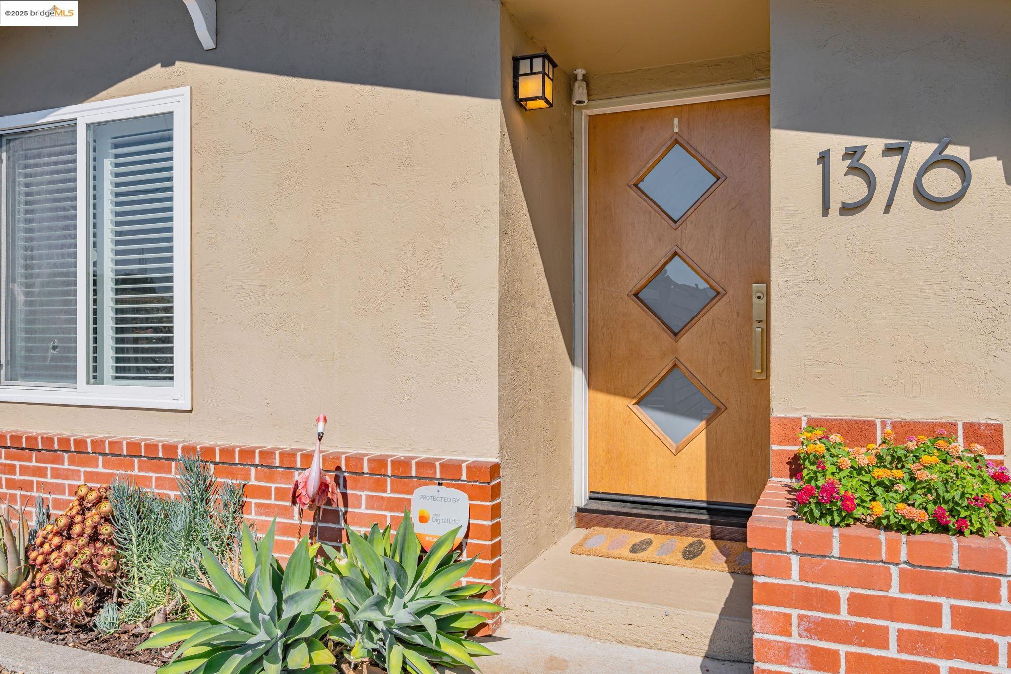 1376 Rosal Ln, Concord, California 94521, 3 Bedrooms Bedrooms, 6 Rooms Rooms,2 BathroomsBathrooms,Residential,For Sale,1376 Rosal Ln,41104871