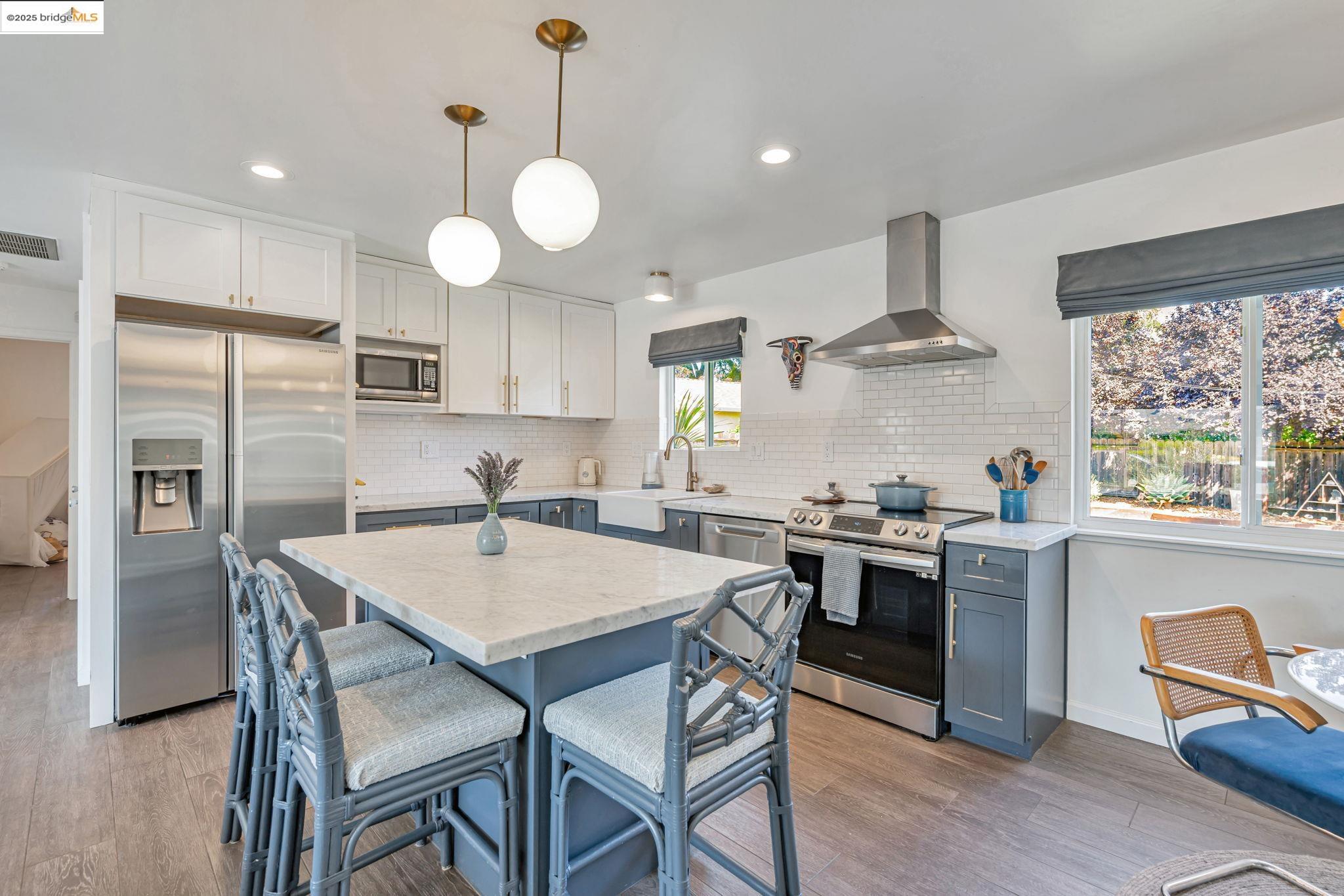 1376 Rosal Ln, Concord, California 94521, 3 Bedrooms Bedrooms, 6 Rooms Rooms,2 BathroomsBathrooms,Residential,For Sale,1376 Rosal Ln,41104871